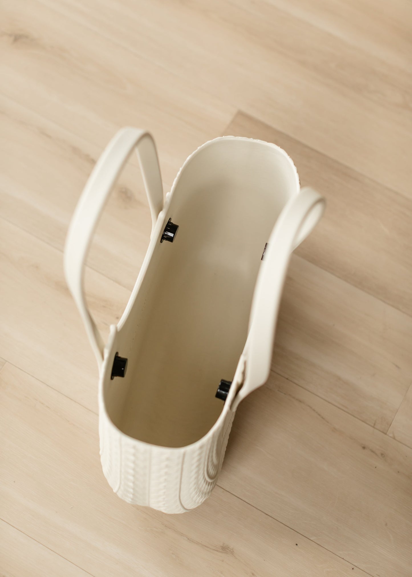 Blythe Off White Textured Versa Tote