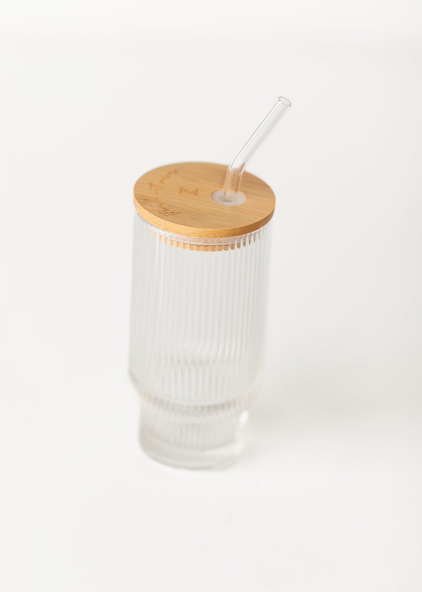 Inherit Fluted Vintage Ripple Glass with Lid + Straw