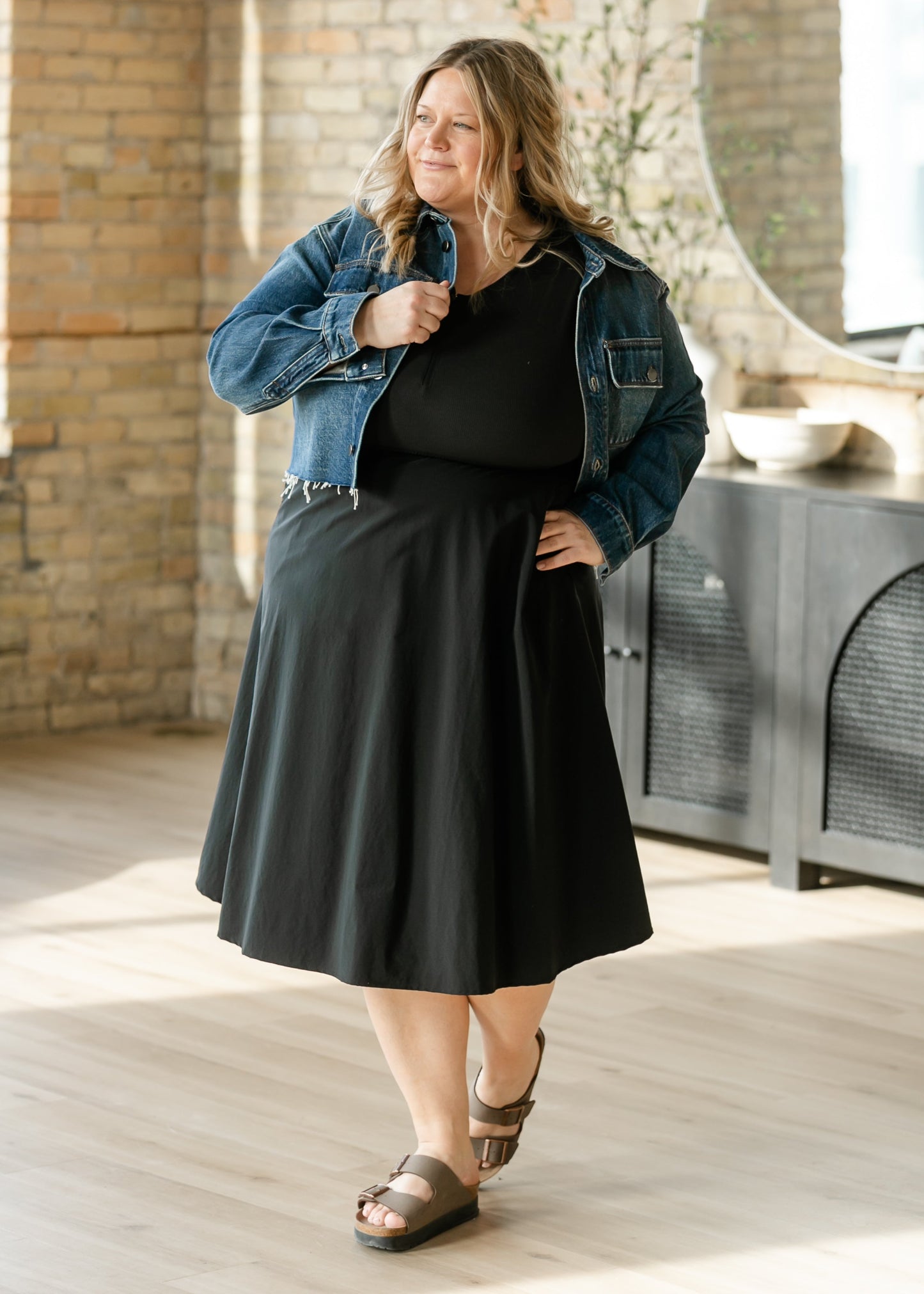 Kitt Sleeveless Midi Dress