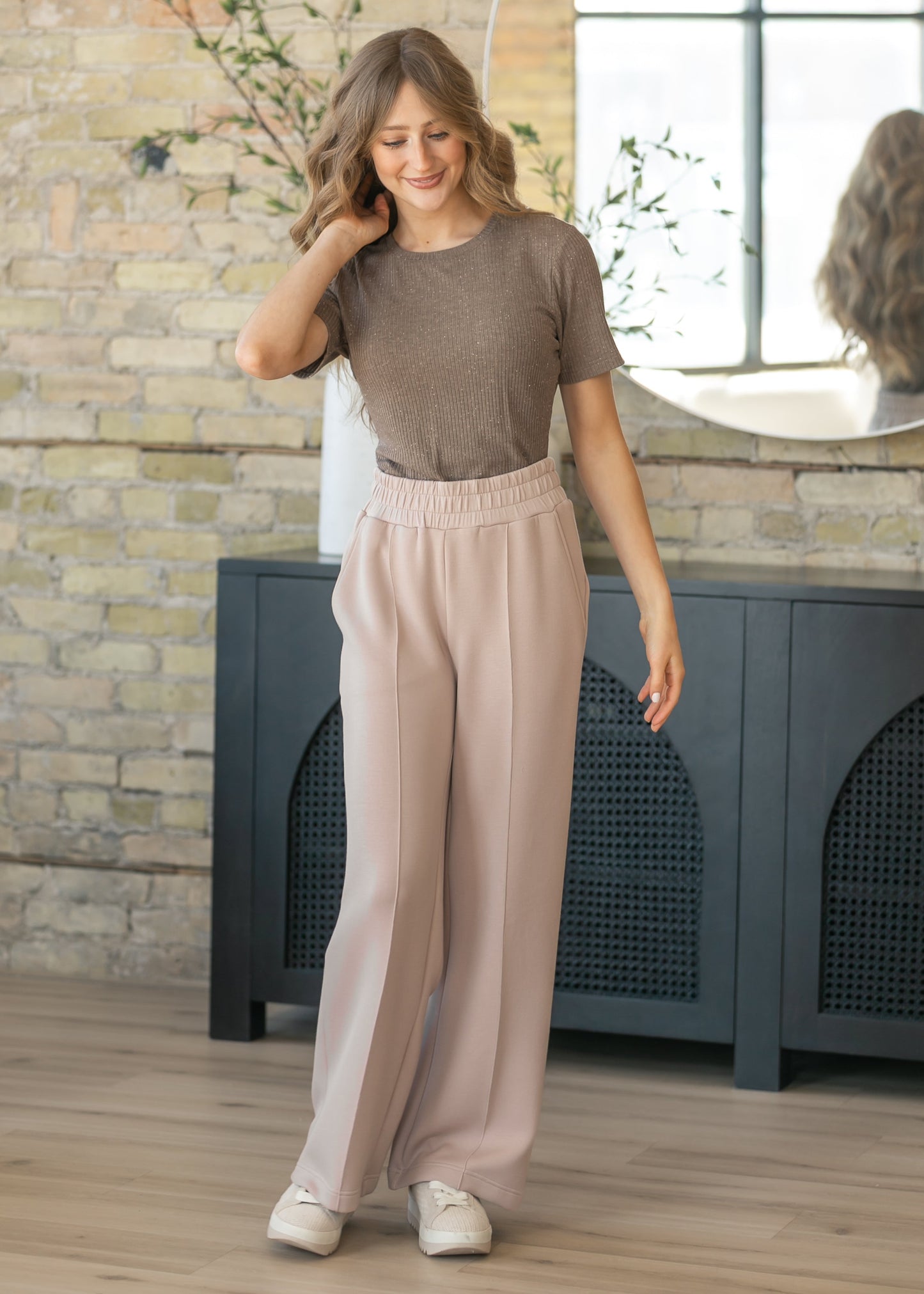 Varley® Brown Katrina Fitted Tee