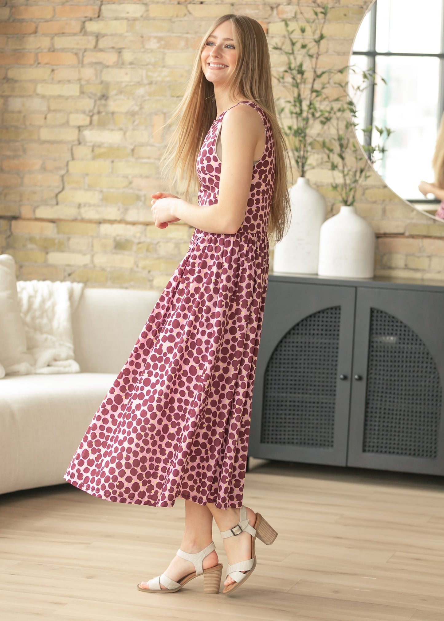 Boatneck Sleeveless  Midi Dress