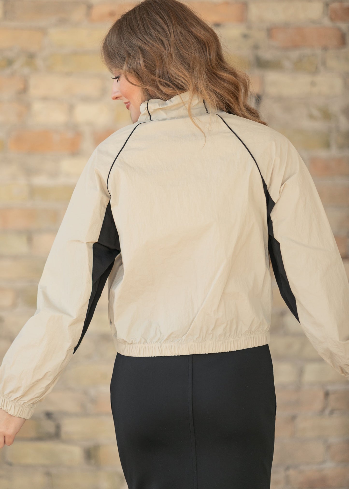 Contrast Long Sleeve Zip-Up Jacket