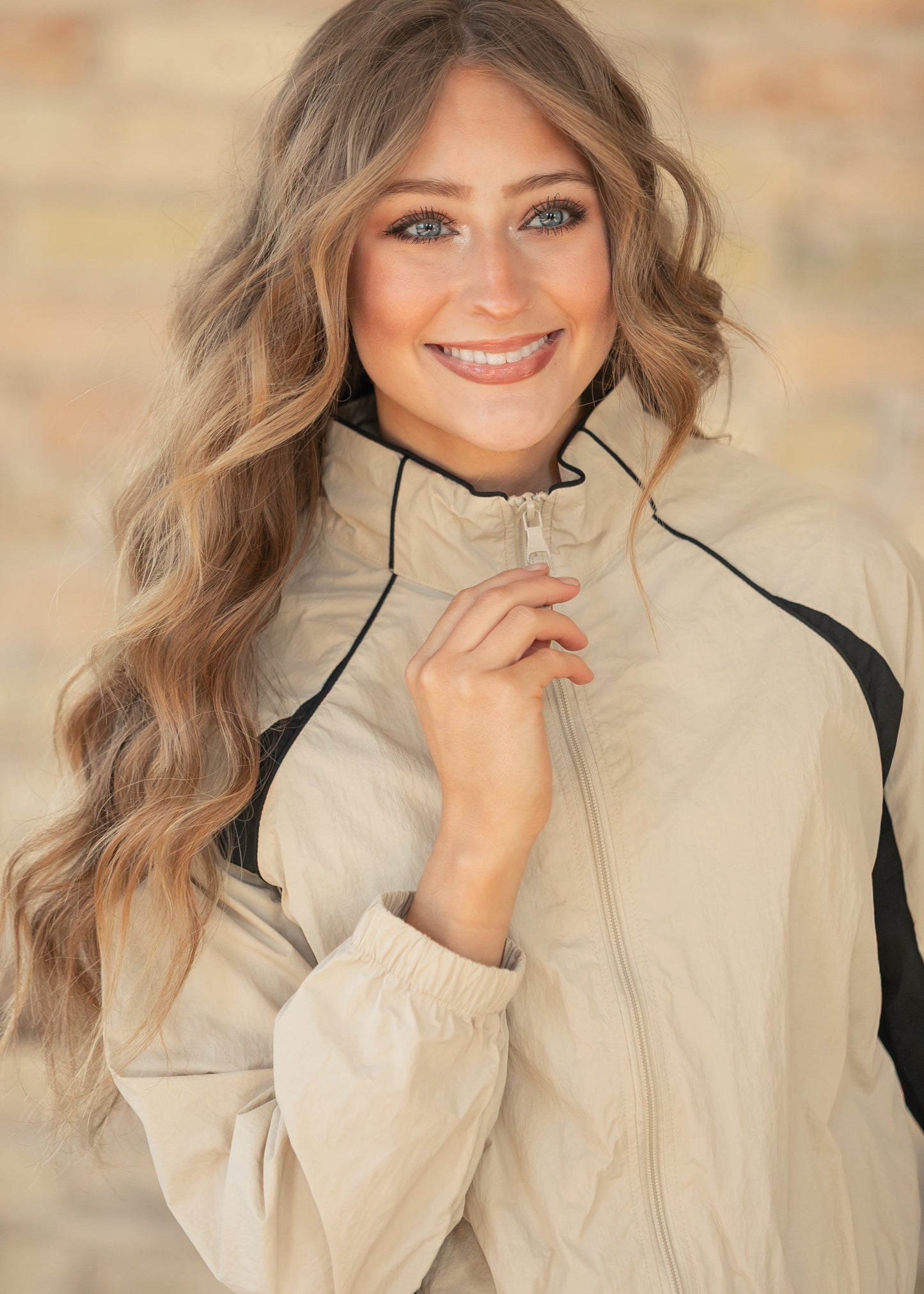 Contrast Long Sleeve Zip-Up Jacket