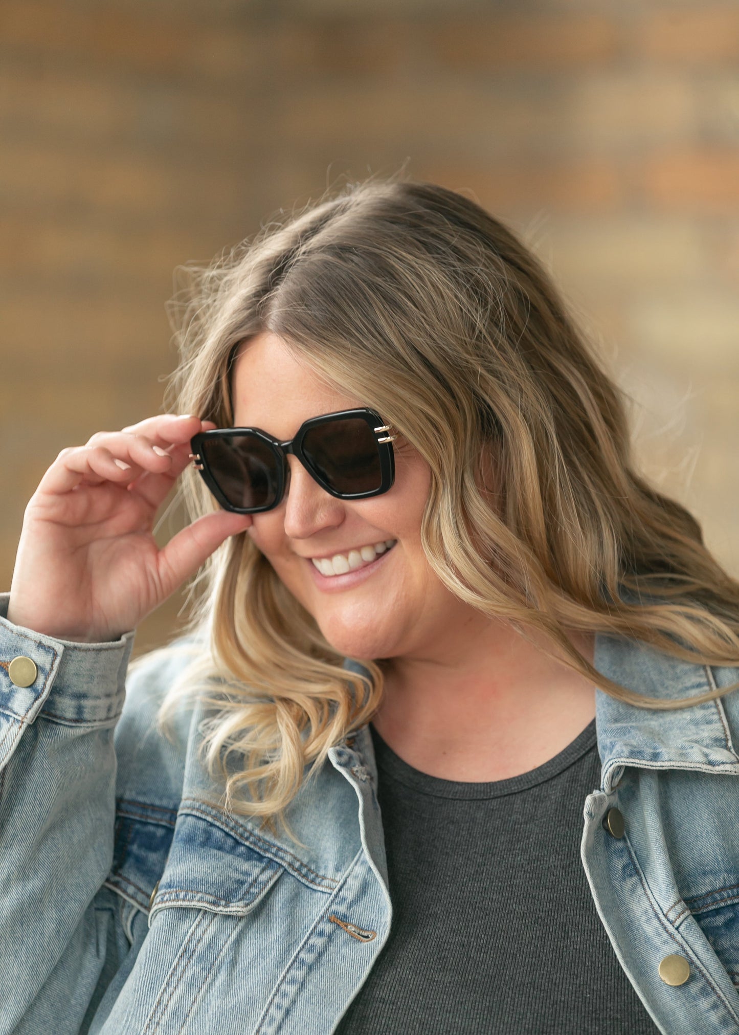 DIFF Dasha Non-Polarized Sunglasses