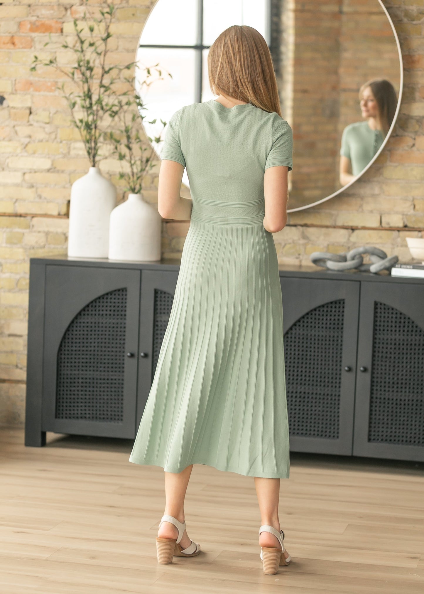 Pearl Button Detail Knit Maxi Dress
