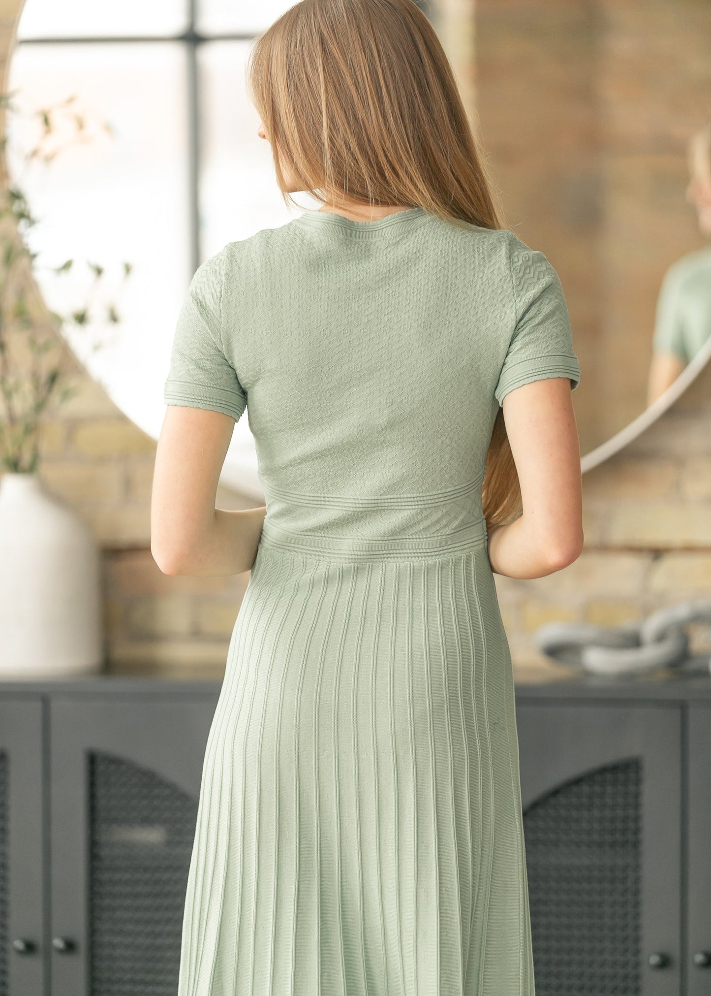 Pearl Button Detail Knit Maxi Dress