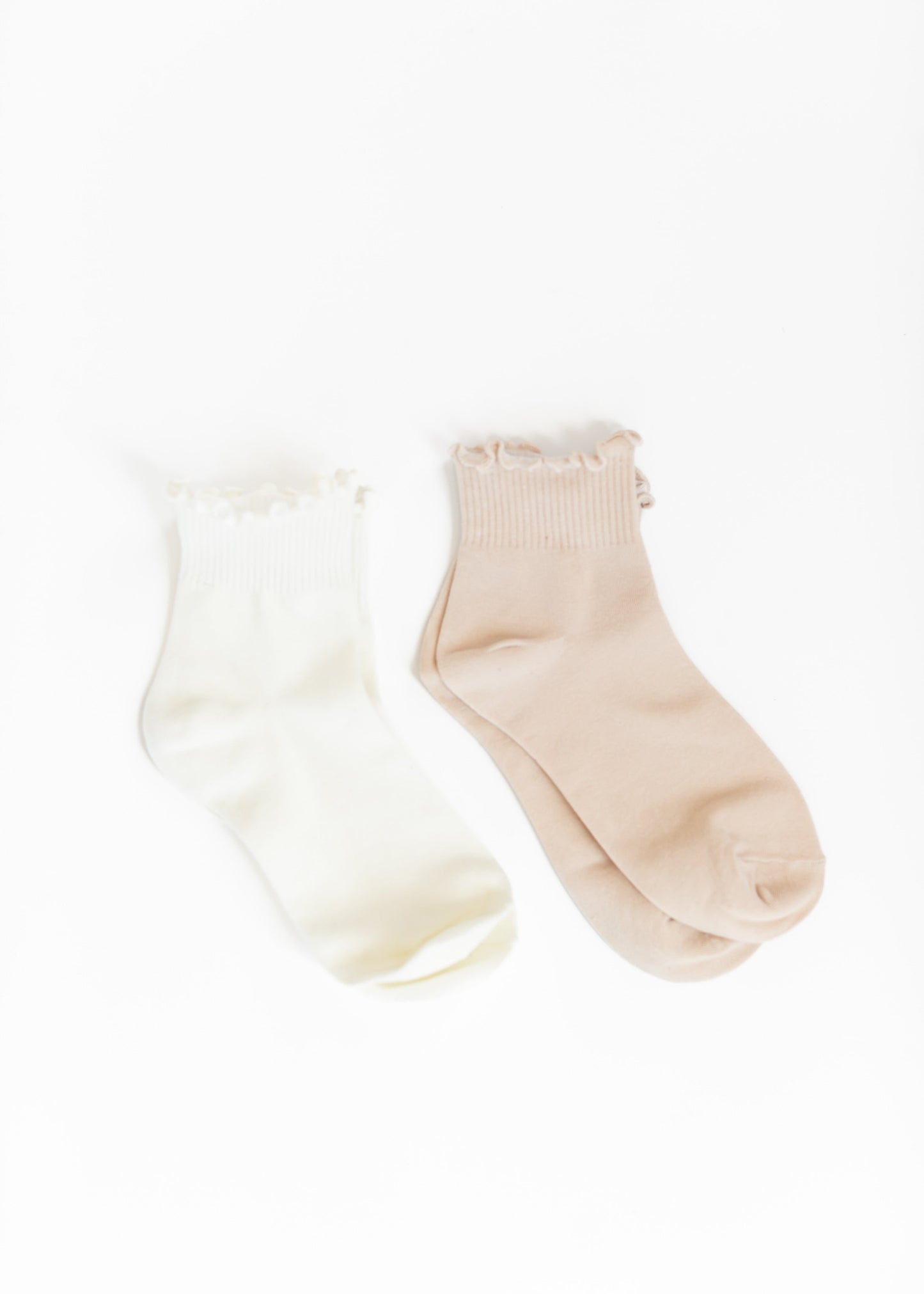 Solid Color Ruffle Ankle Socks