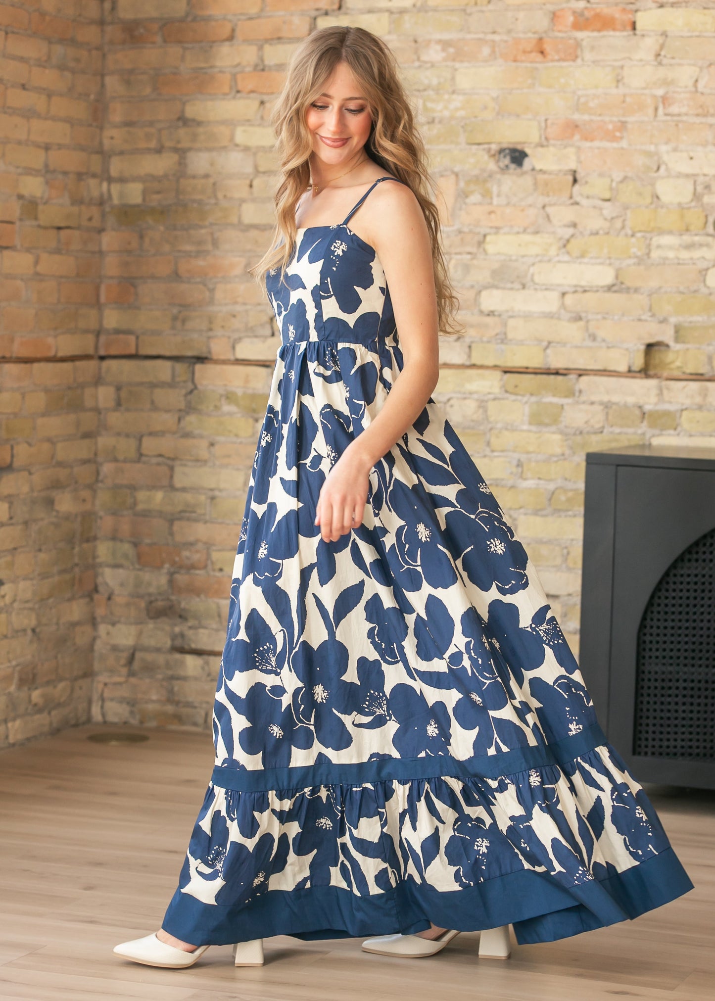 Sleeveless Ruffle Floral Maxi Dress