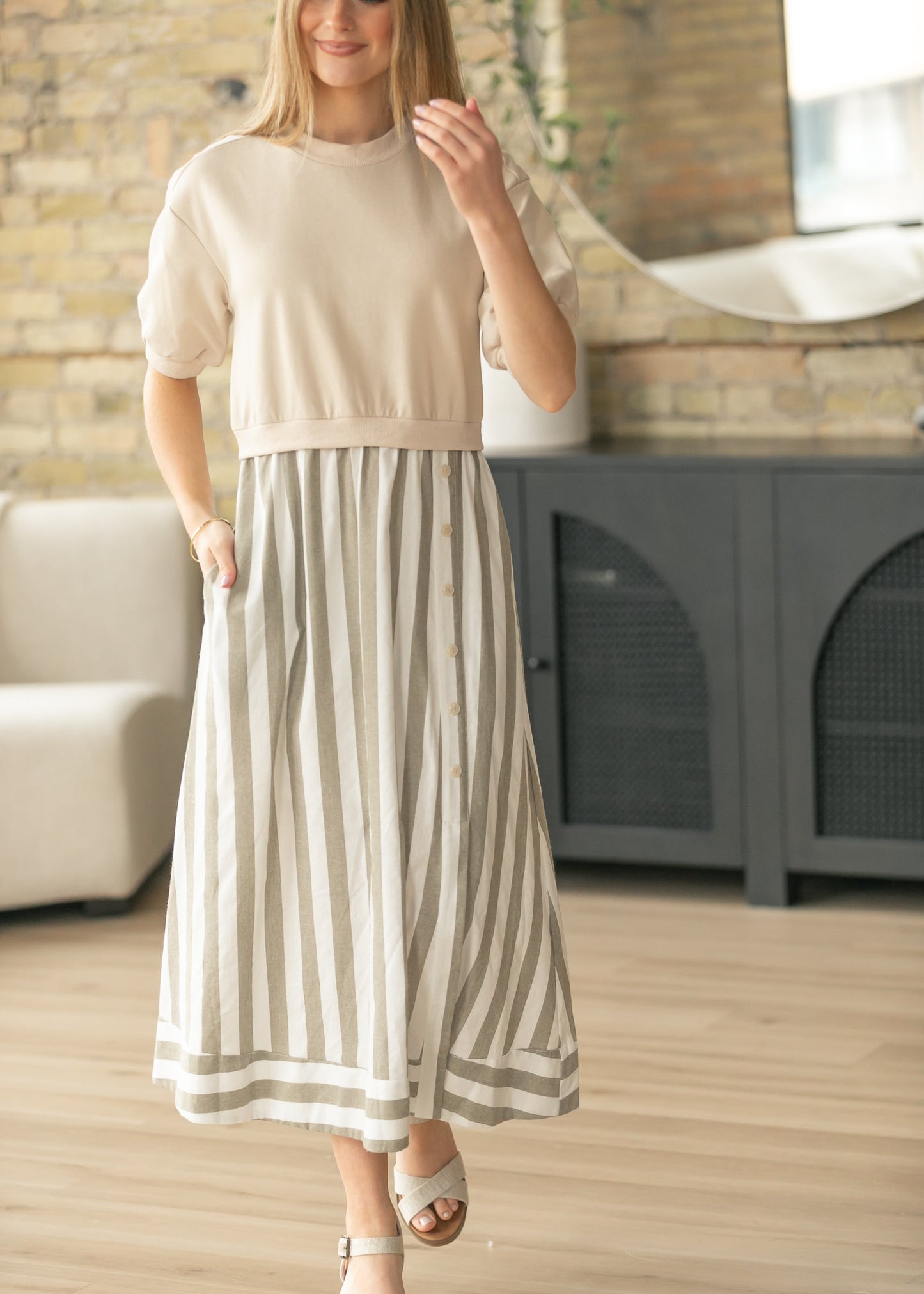 Stripe Short Sleeve Sweater Maxi Dress