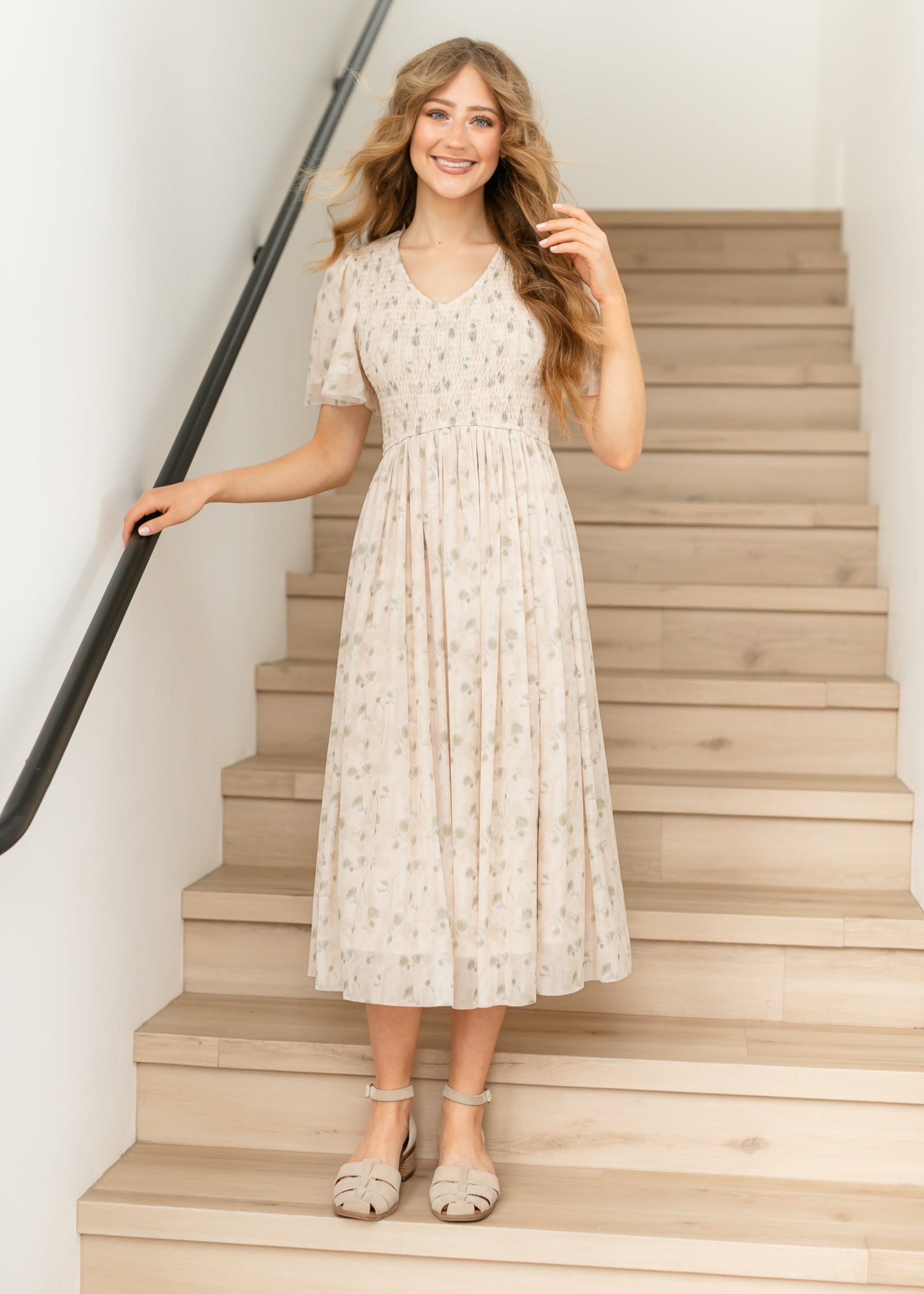 Abstract Floral Pleated Midi Dress