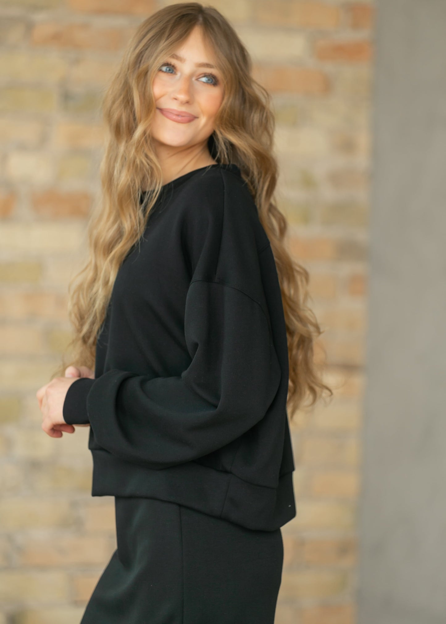 Black Soft Long Sleeve Pullover