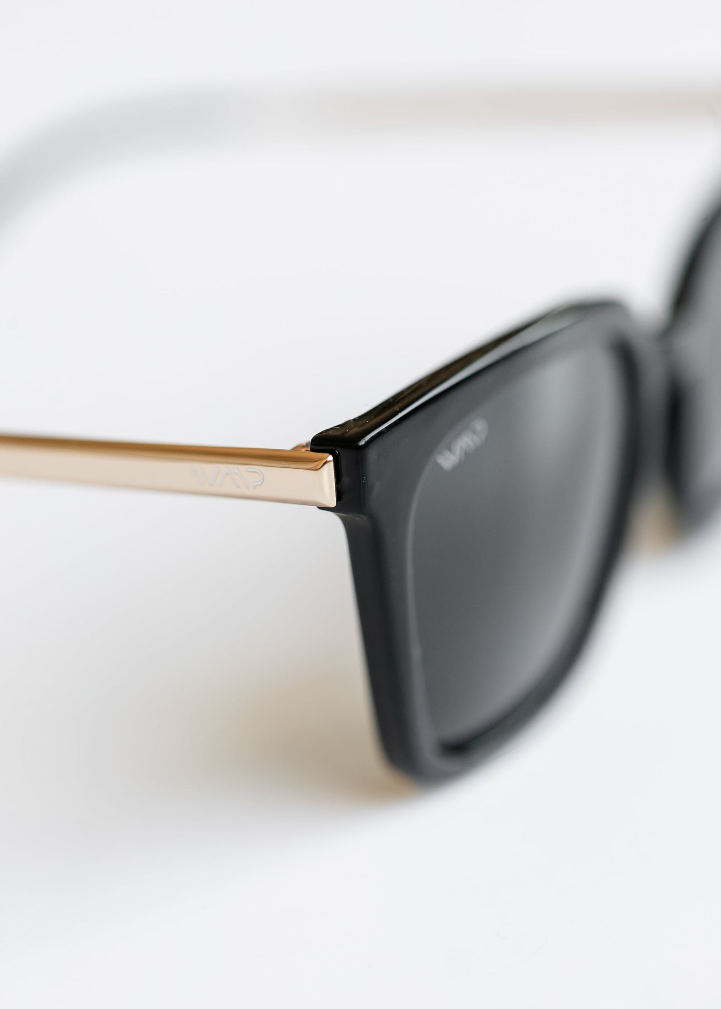 Black Square Frame Polarized Sunglasses
