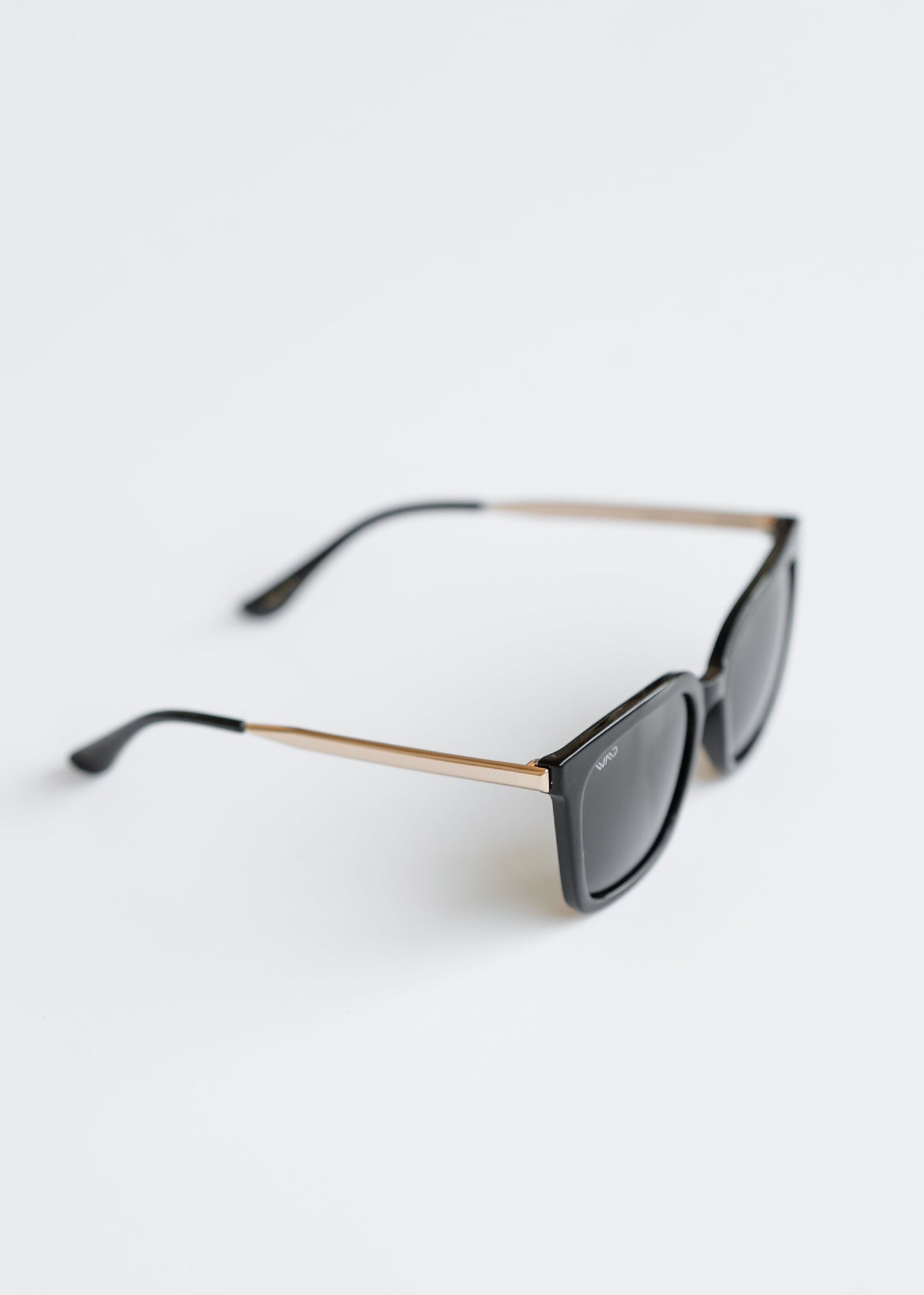 Black Square Frame Polarized Sunglasses
