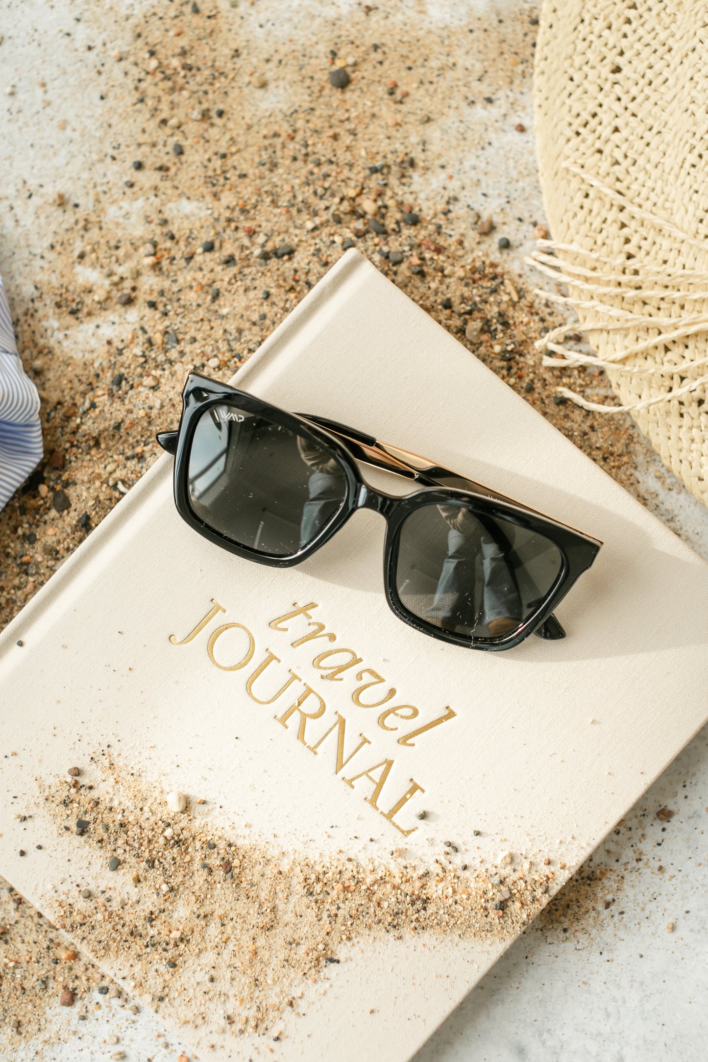 Black Square Frame Polarized Sunglasses