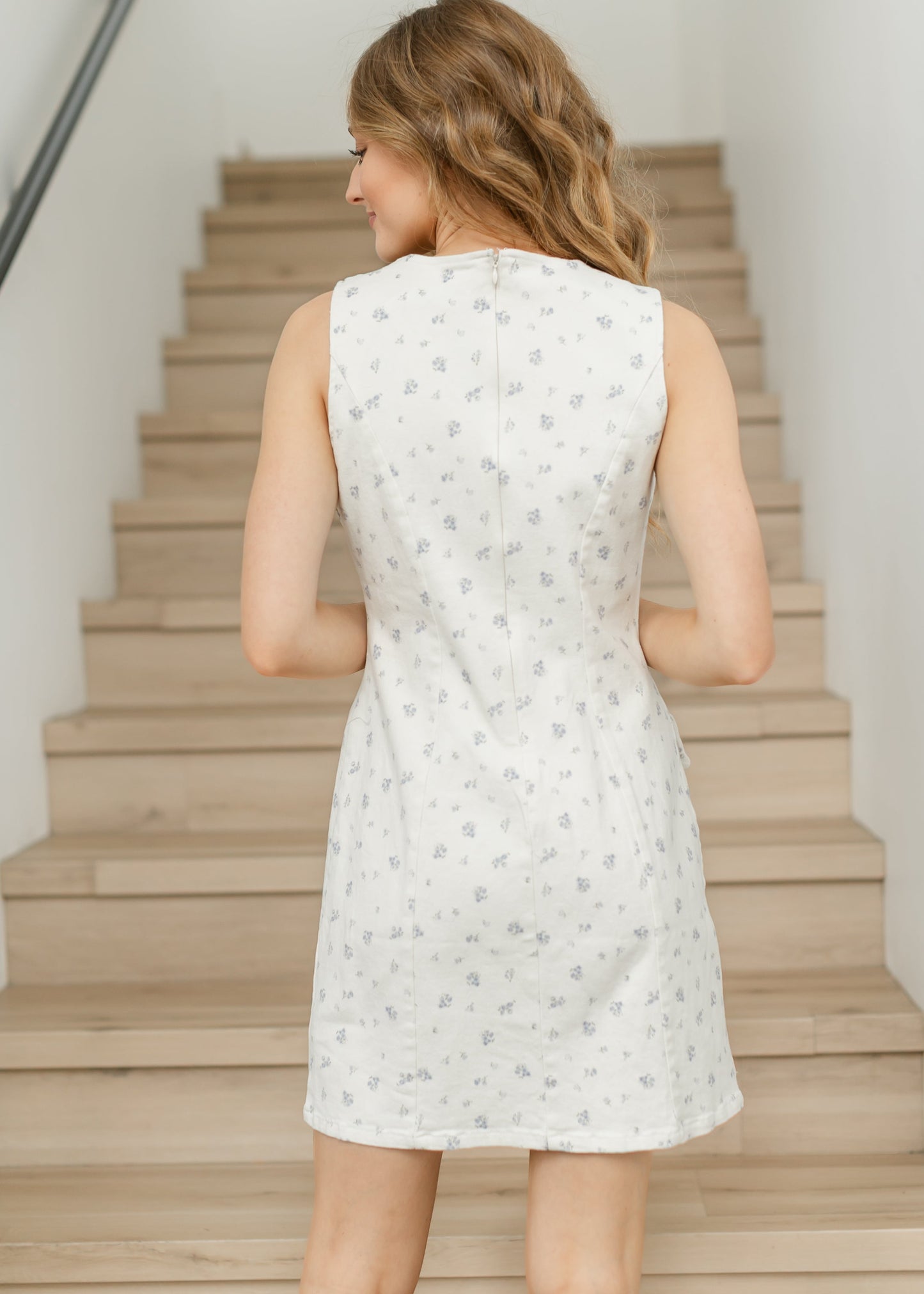 Boat Neck Sleeveless Floral Twill Midi Dress
