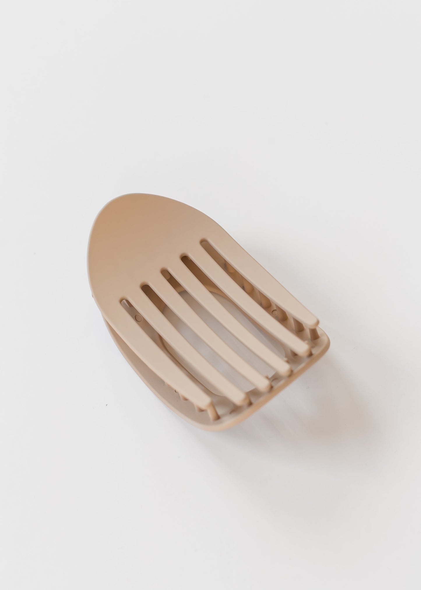 Circle Cutout Flat Claw Clip
