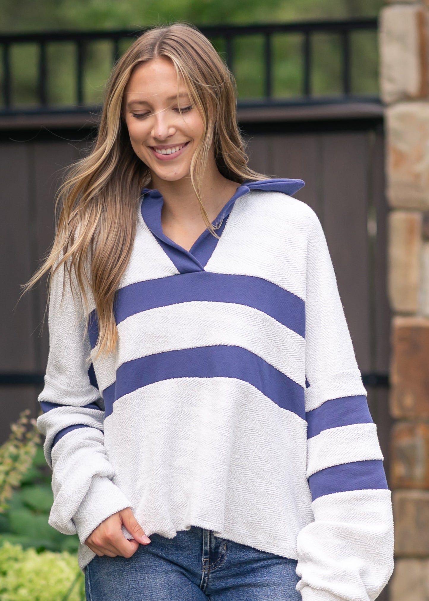 Collared Contrast Stripe Knit Top