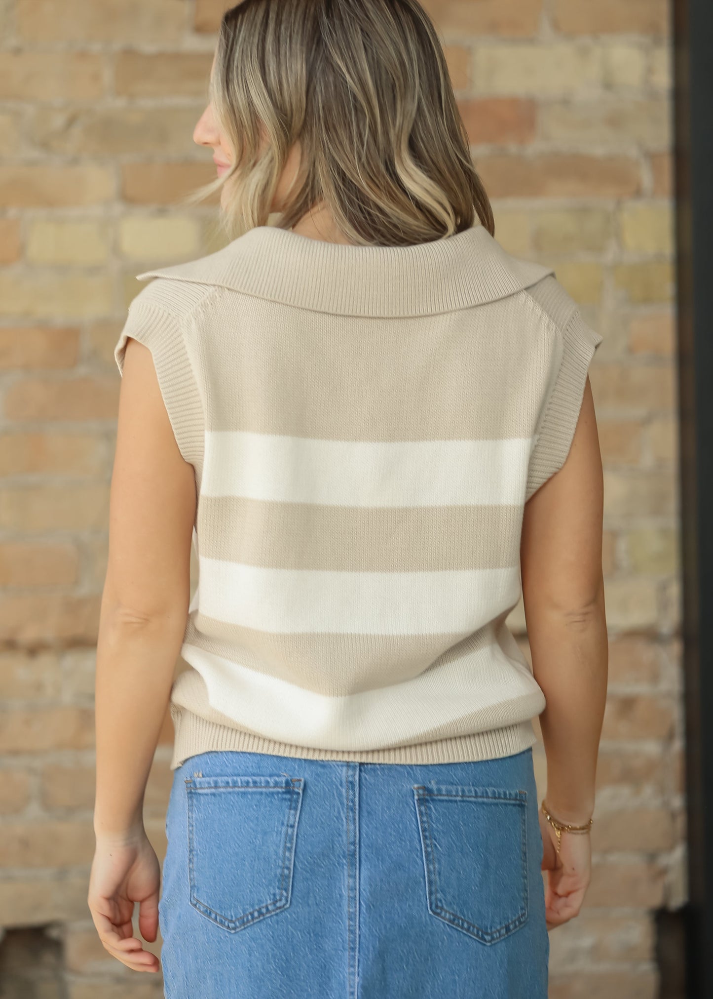 Collared Wide Stripe Knit Vest