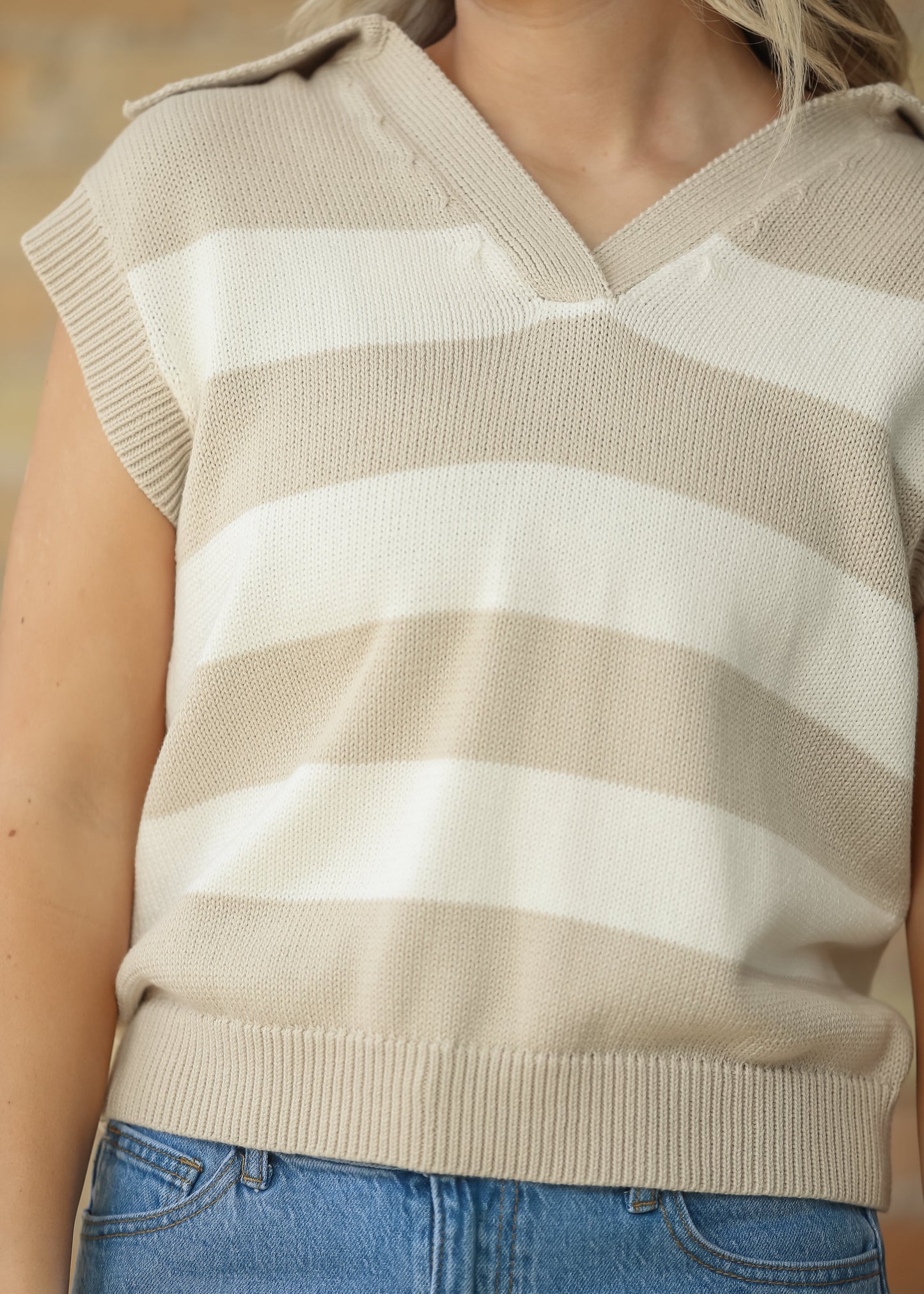 Collared Wide Stripe Knit Vest