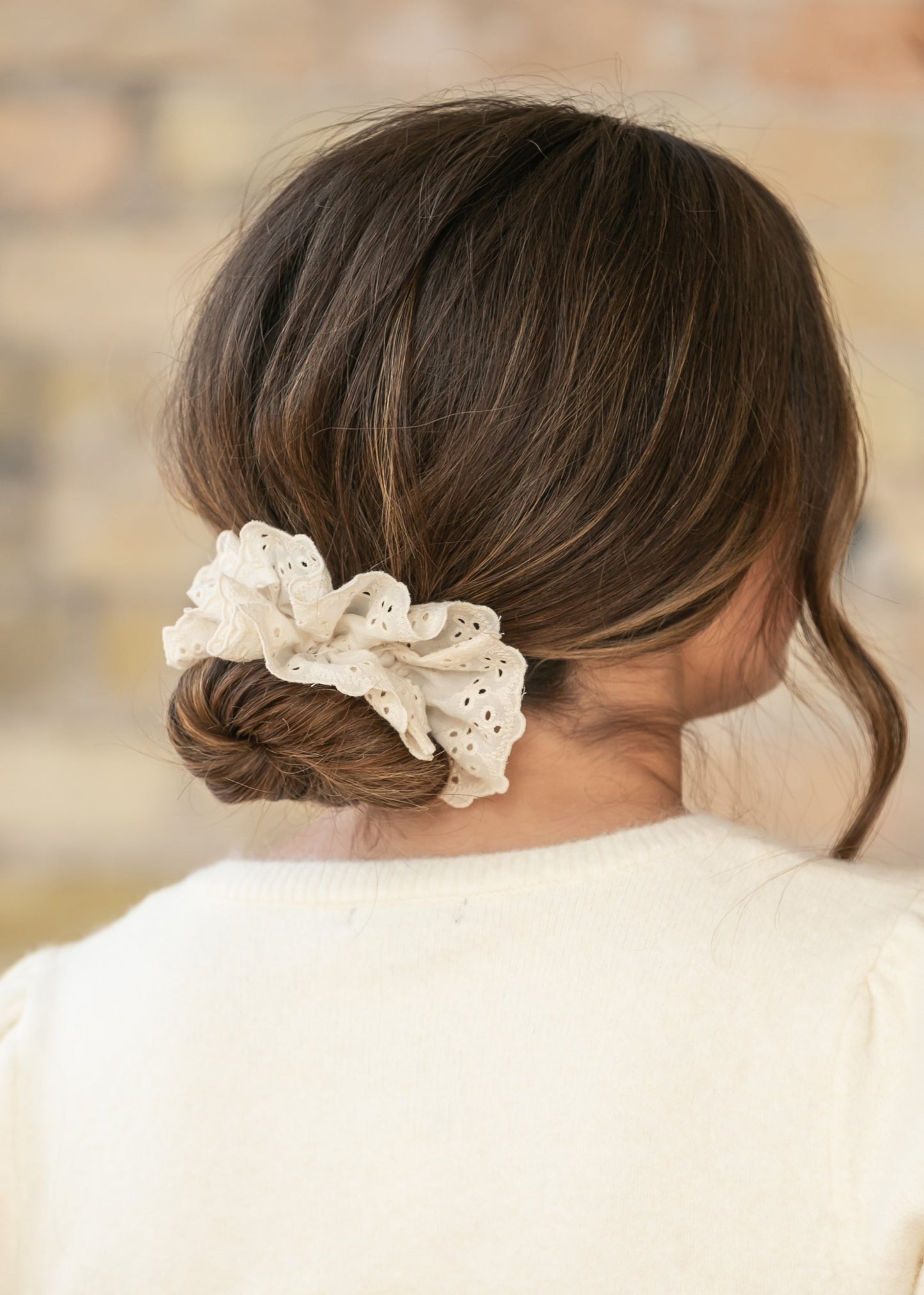 Cream Lace Scrunchie