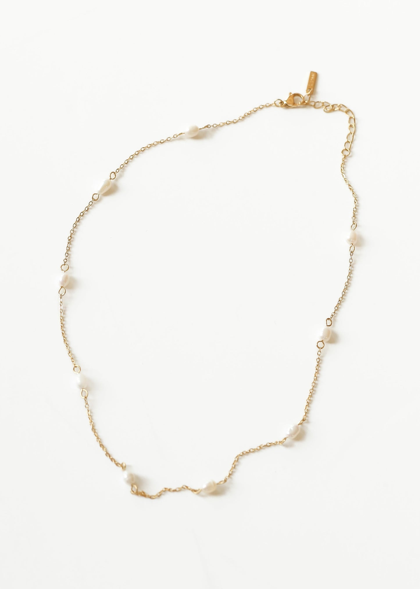Dainty Pearl Necklace