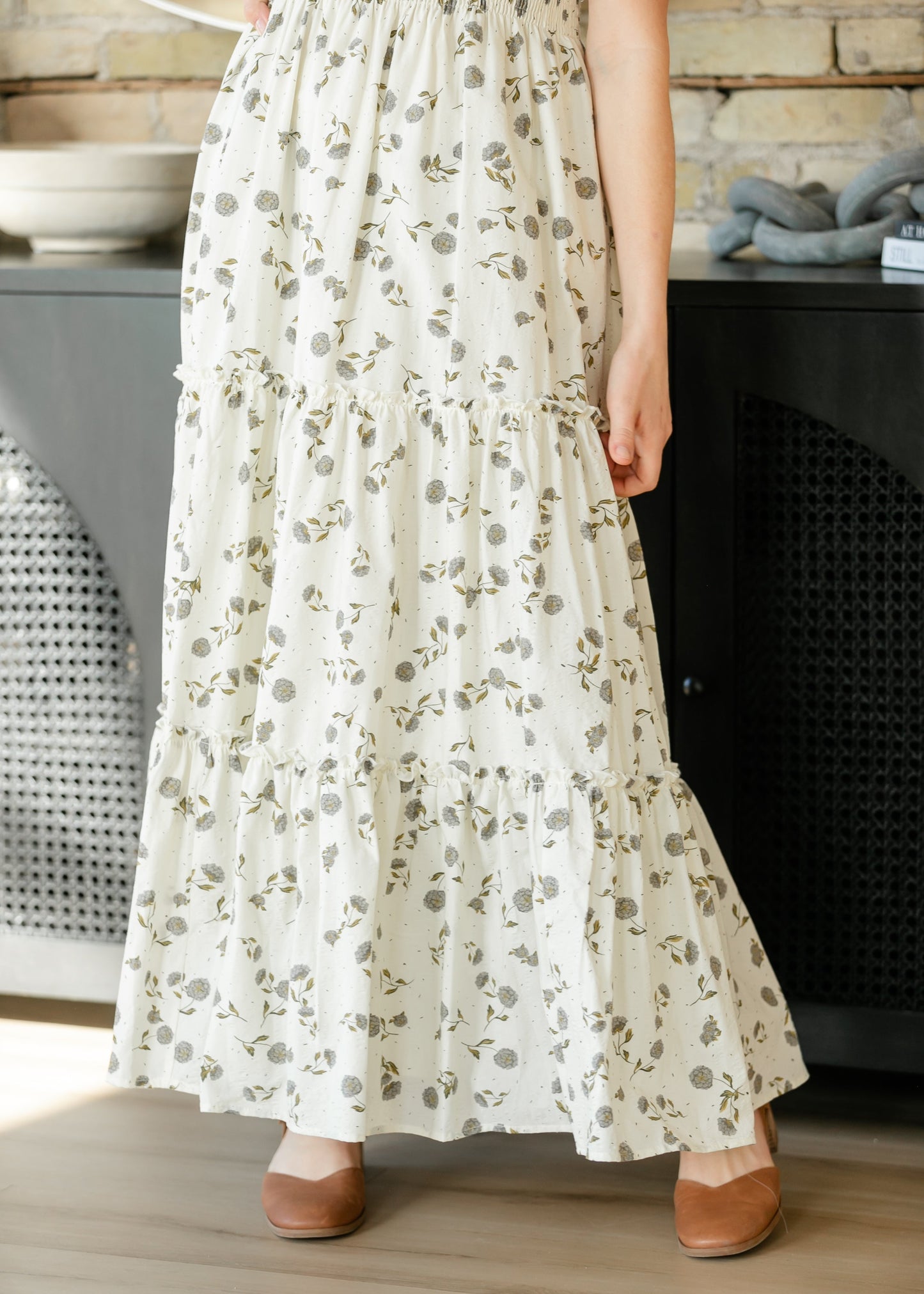 Eden Lavender Flutter Sleeve Maxi Dress
