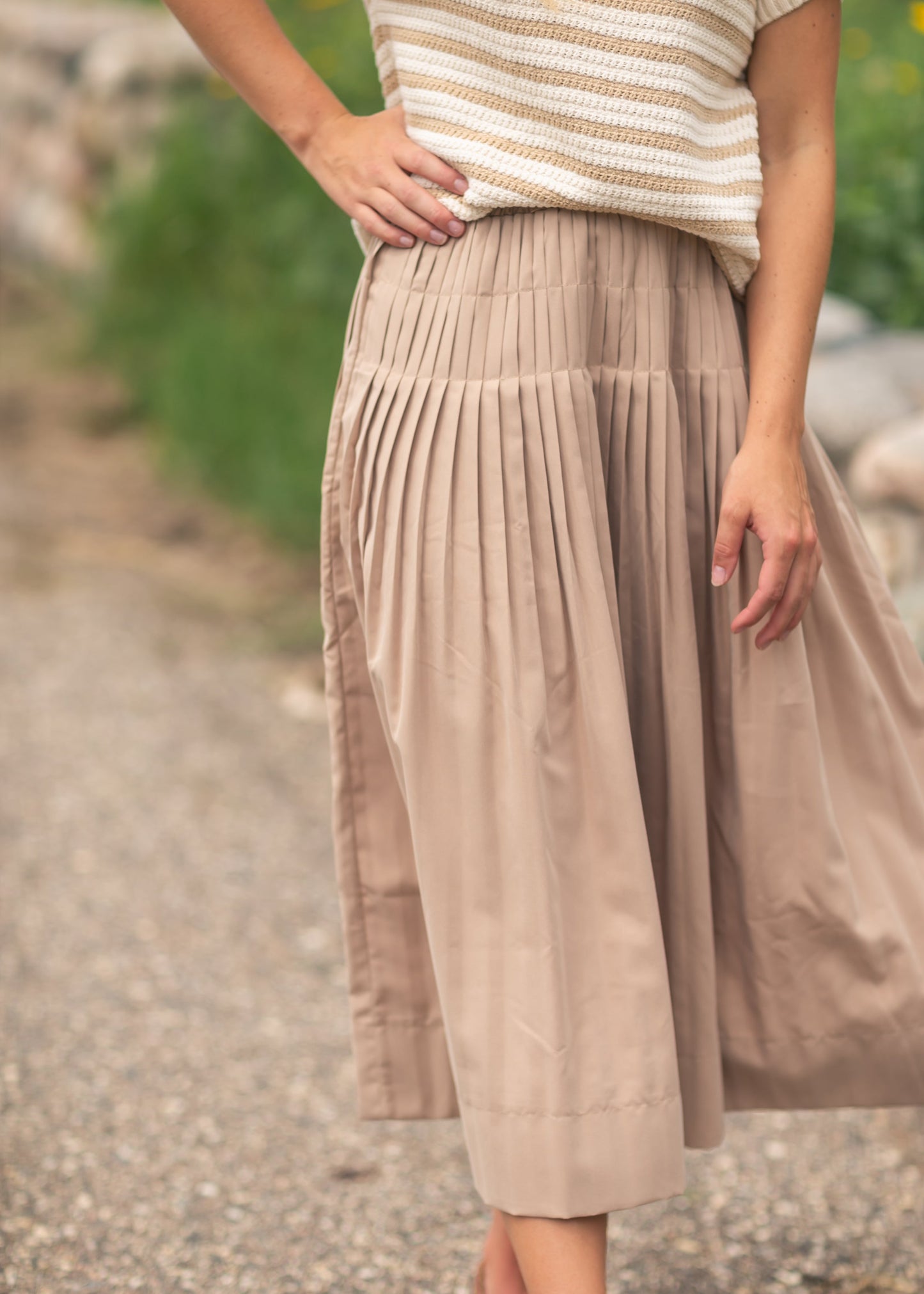 Elastic Waist Detailed Midi Skirt - FINAL SALE
