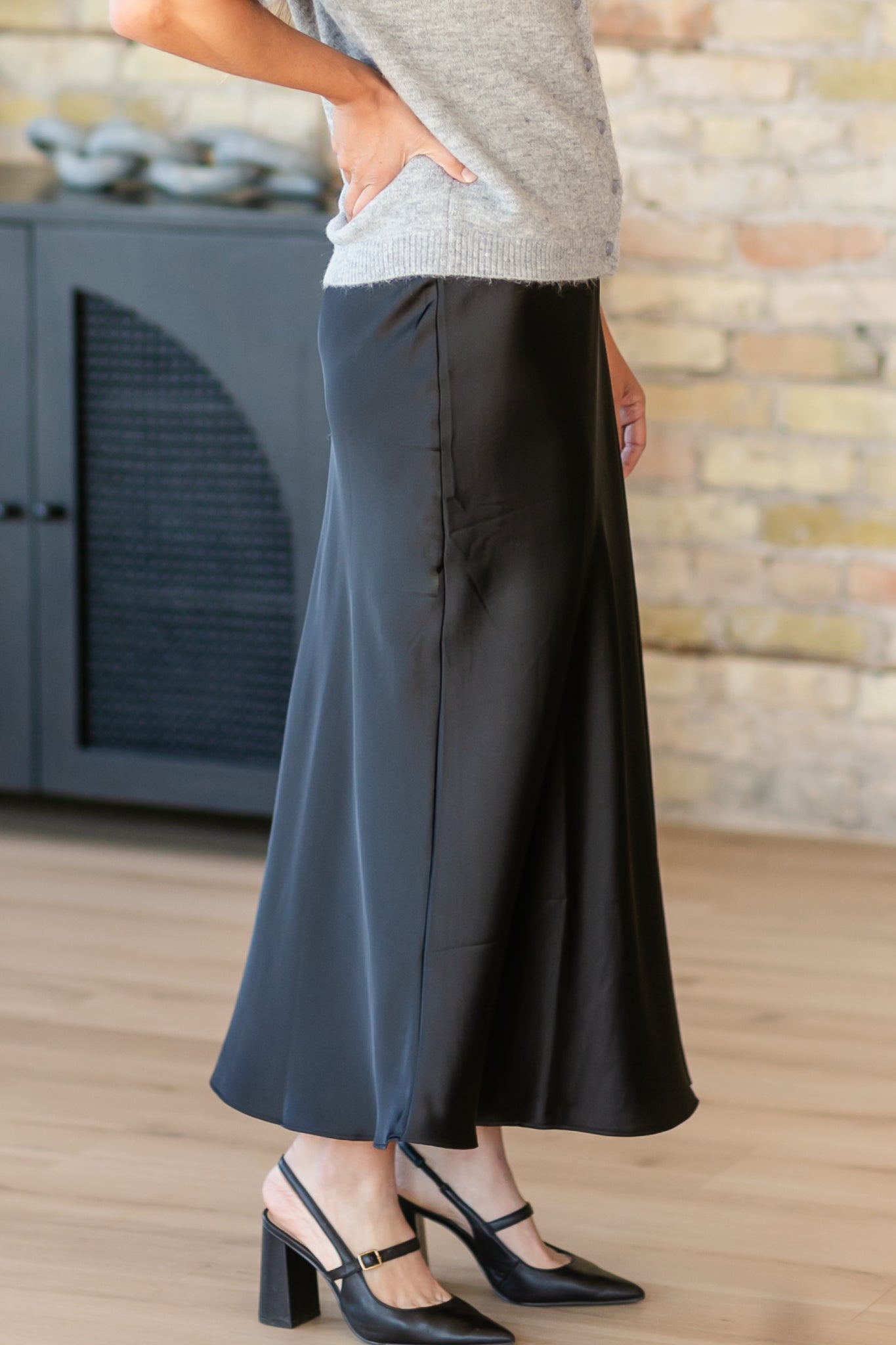 Elastic Waist Satin Maxi Skirt