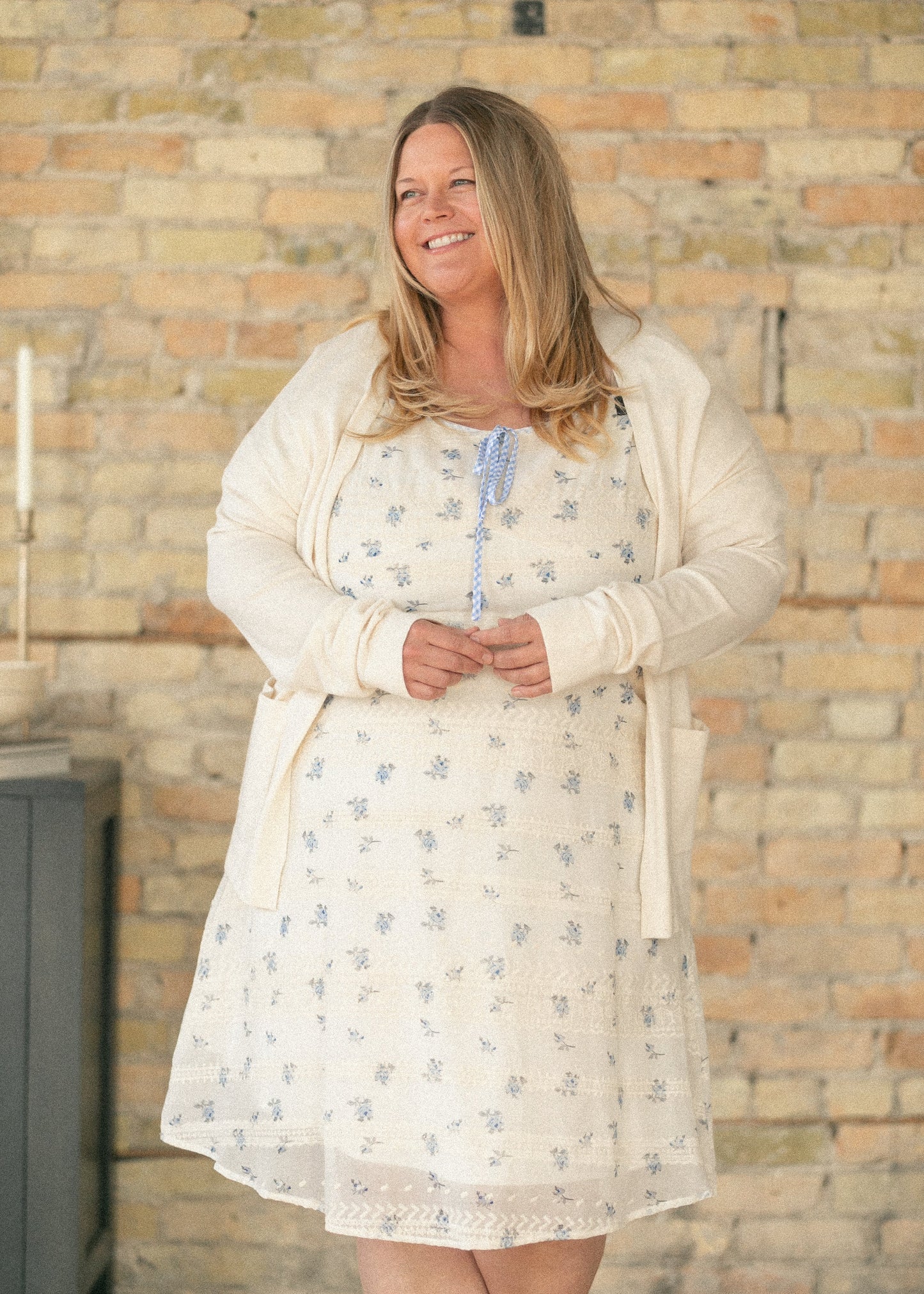 Embroidered Texture V-Neck Midi Dress