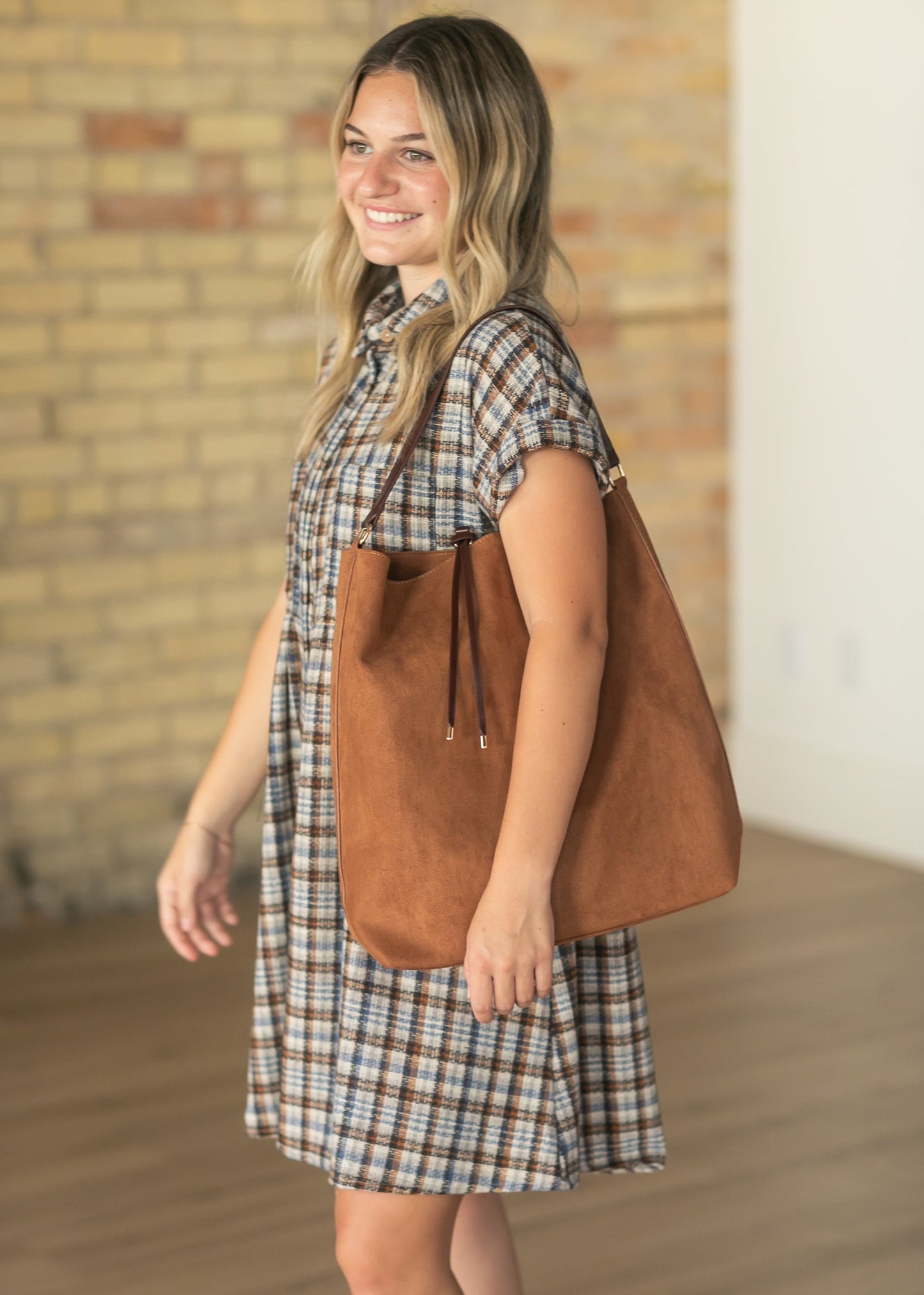 Felecity Cognac Hobo Bag