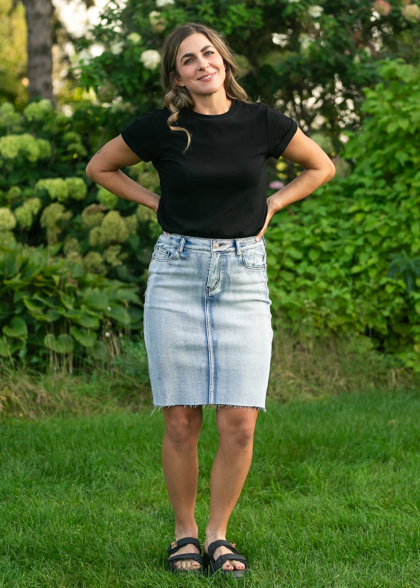 Frankie Light Wash Raw Hem Midi Skirt
