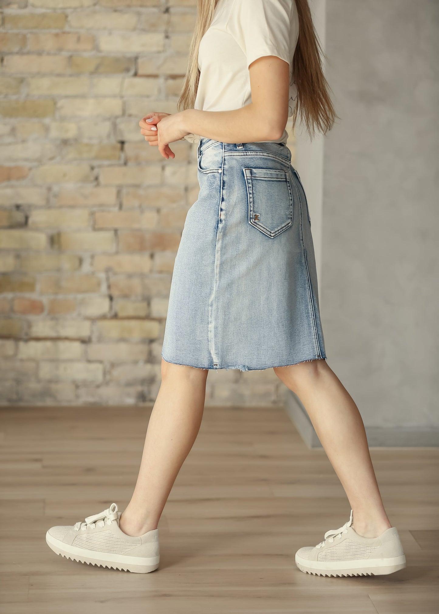 Frankie Light Wash Raw Hem Midi Skirt