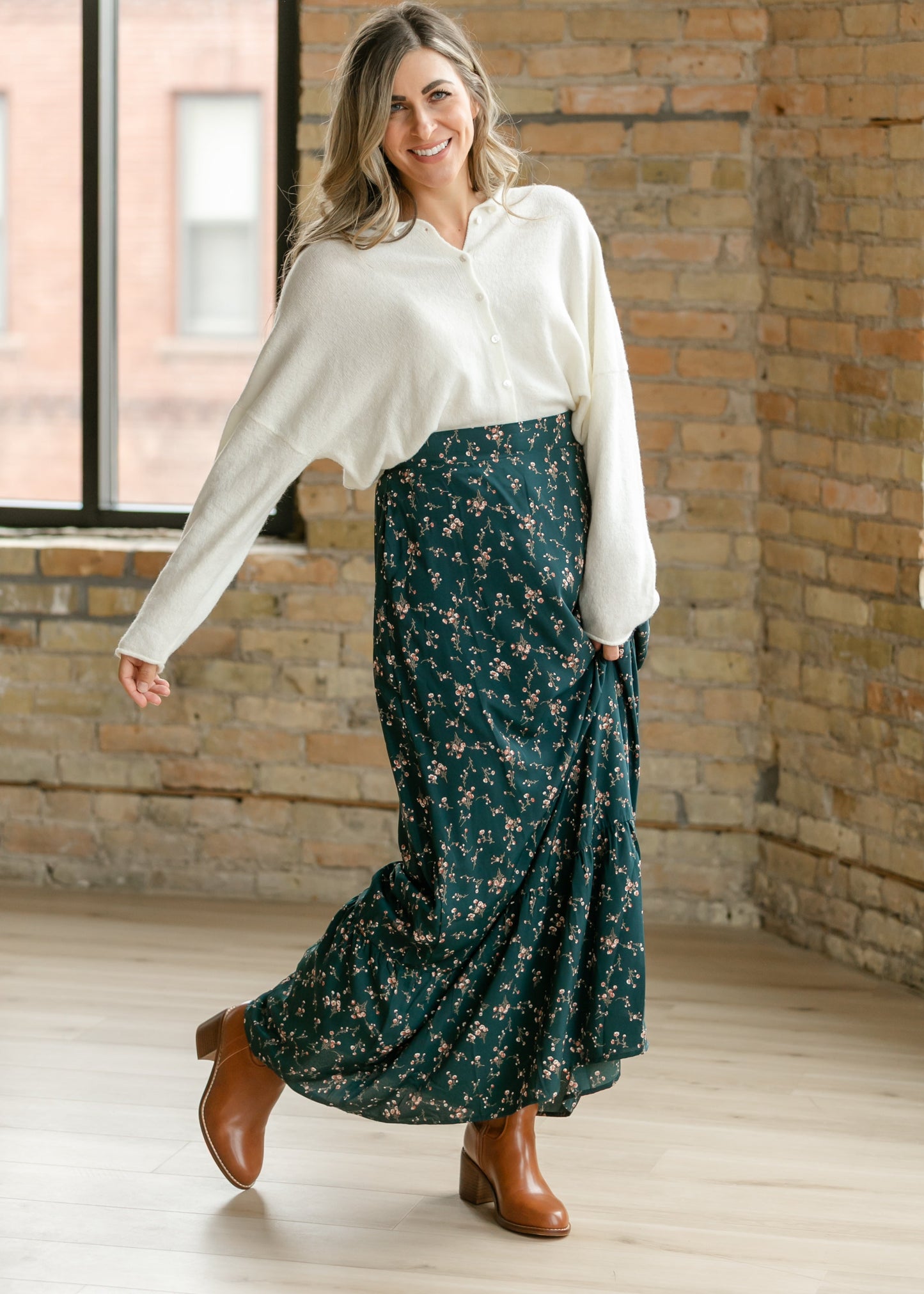 Havyn Teal Floral Lined Maxi Skirt