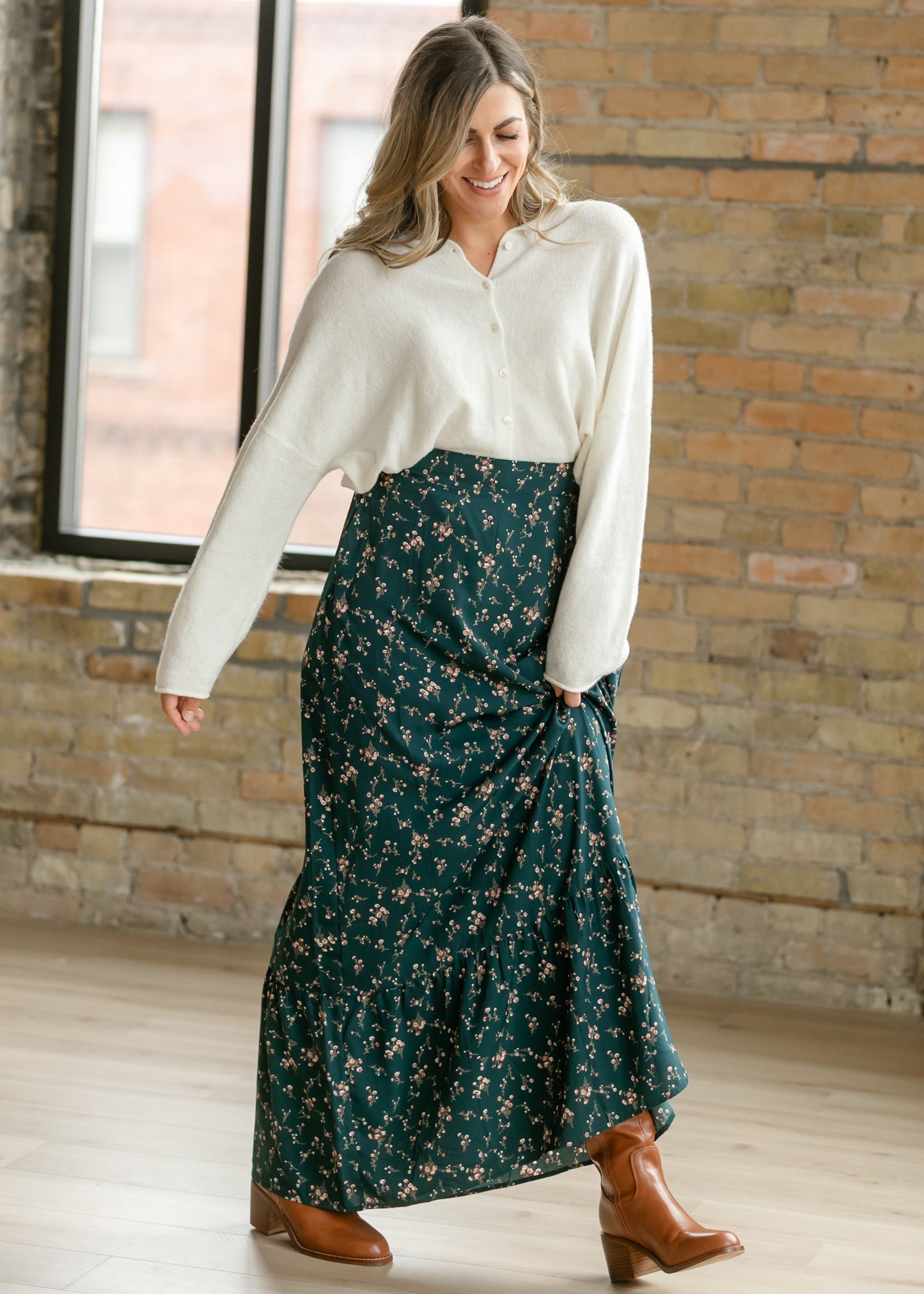 Havyn Teal Floral Lined Maxi Skirt