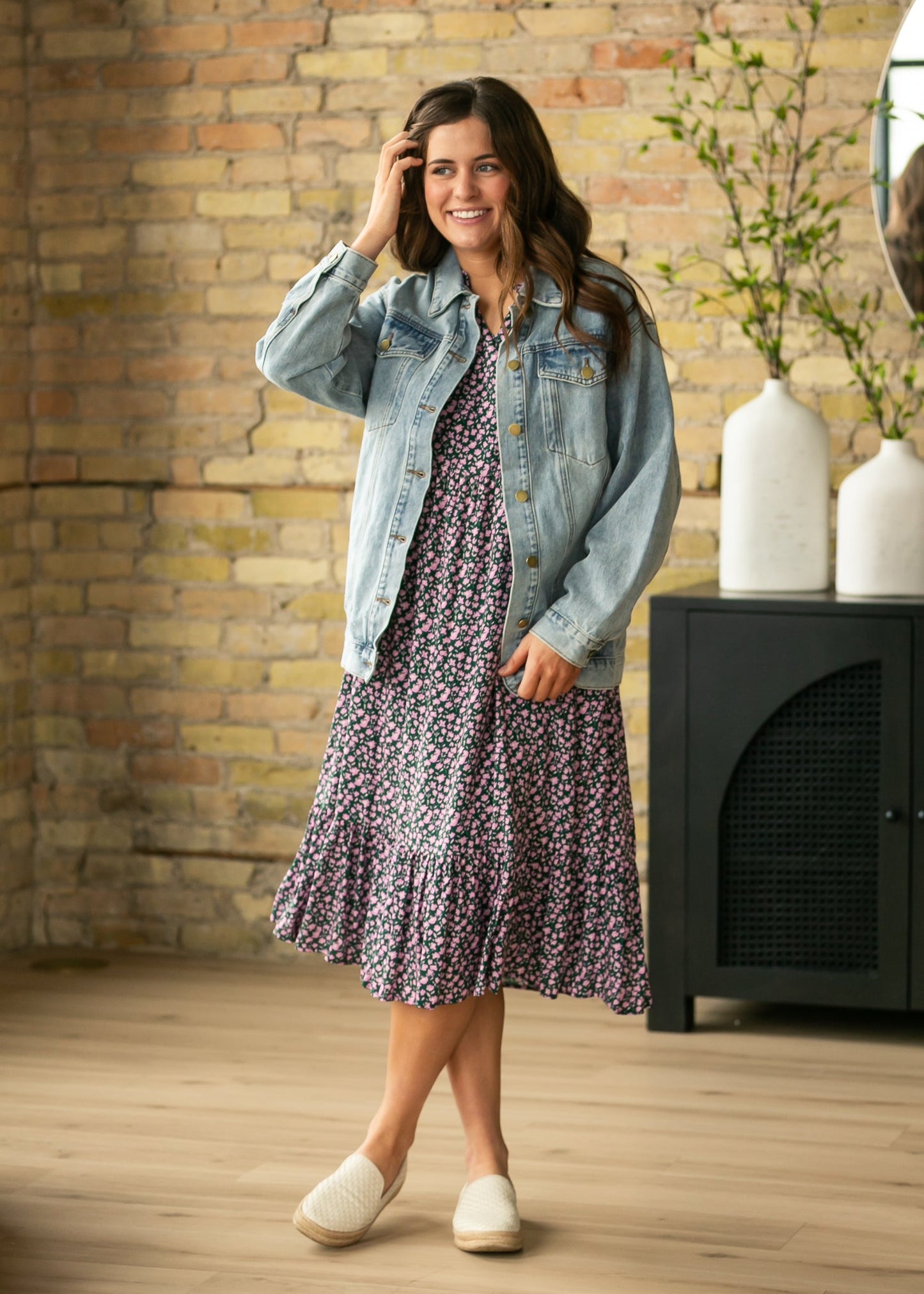 Jaydrien Pink Floral Short Sleeve Midi Dress