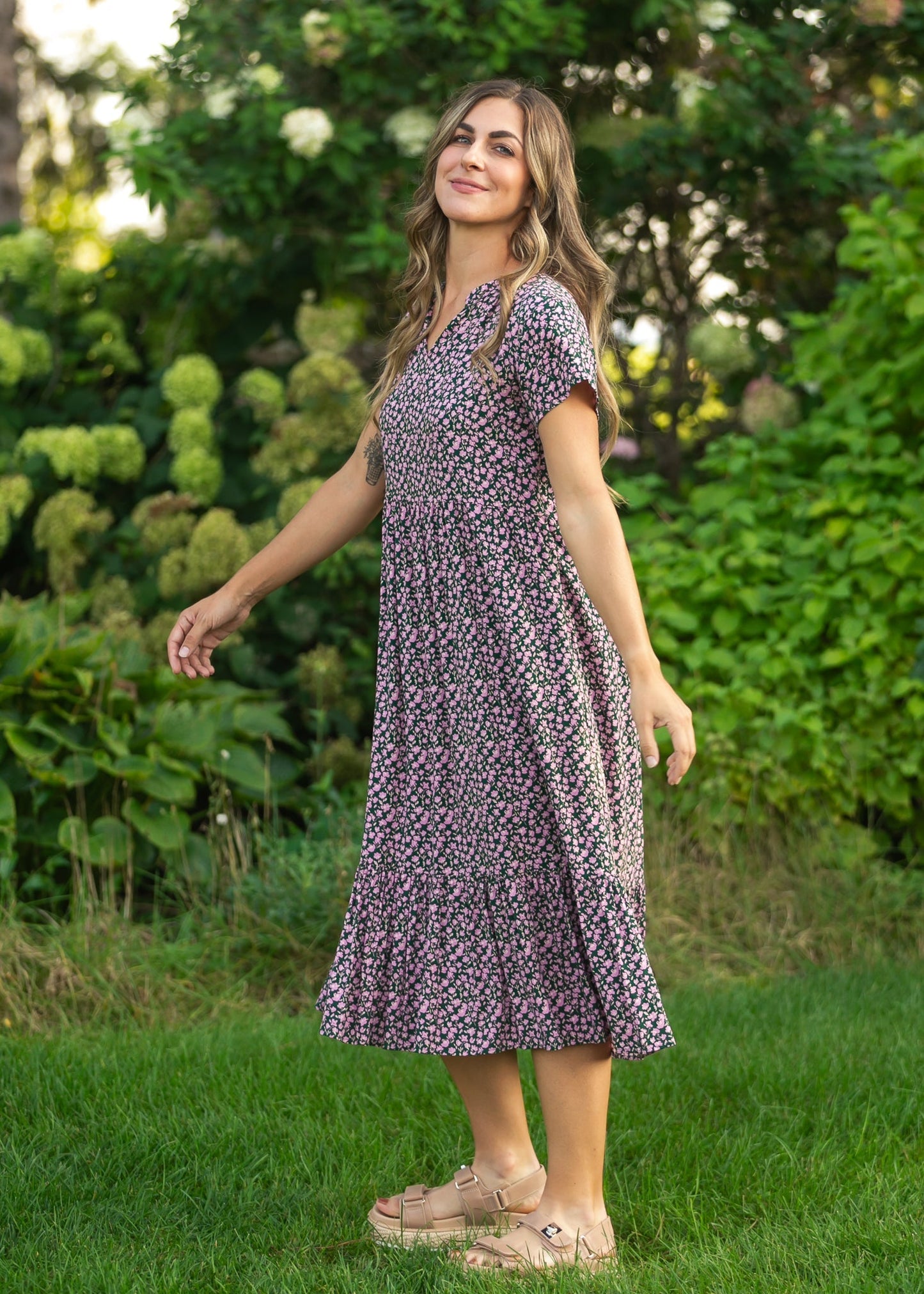 Jaydrien Pink Floral Short Sleeve Midi Dress