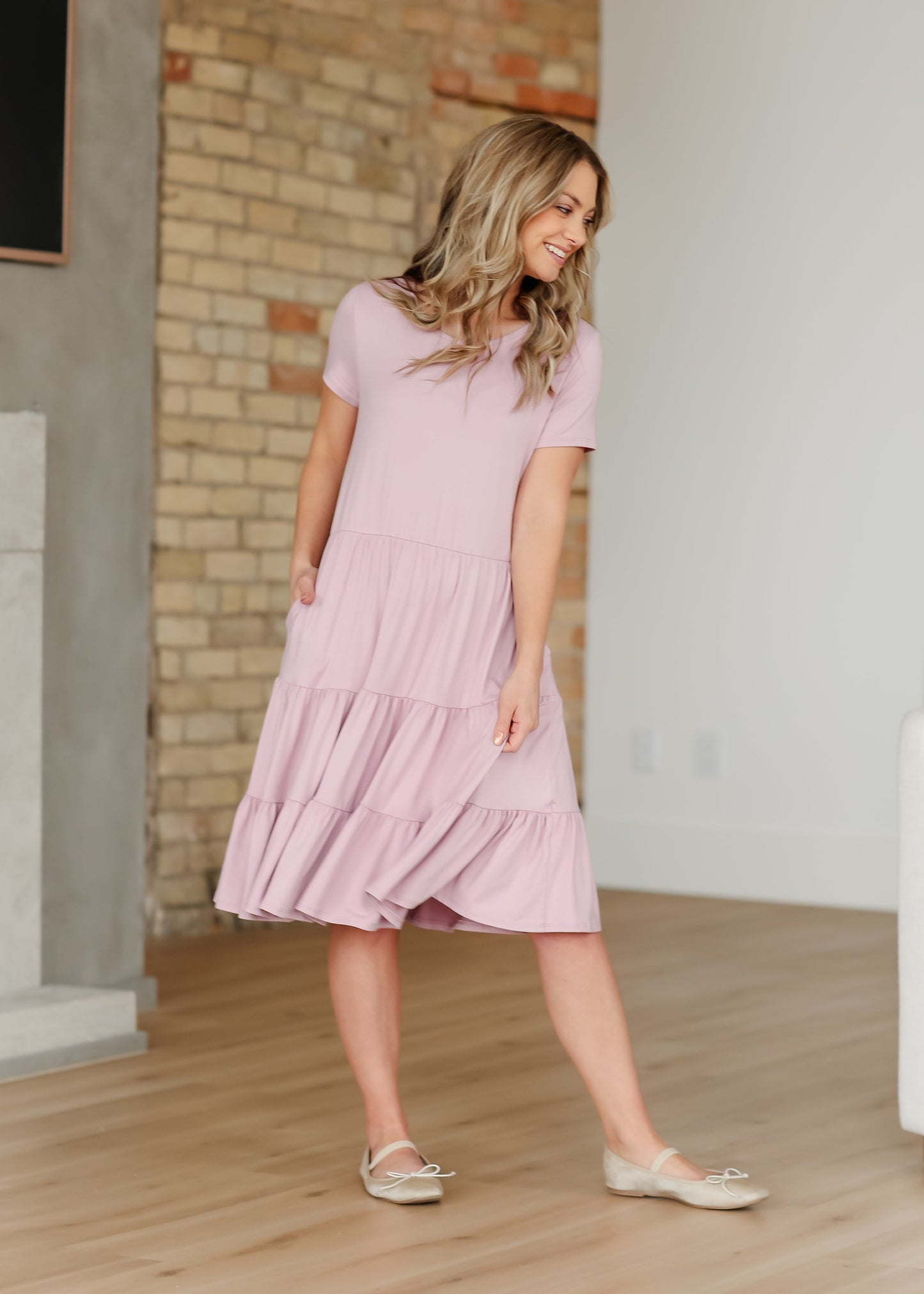 Jenna Knit Short Sleeve Tiered Midi Dress - FINAL SALE