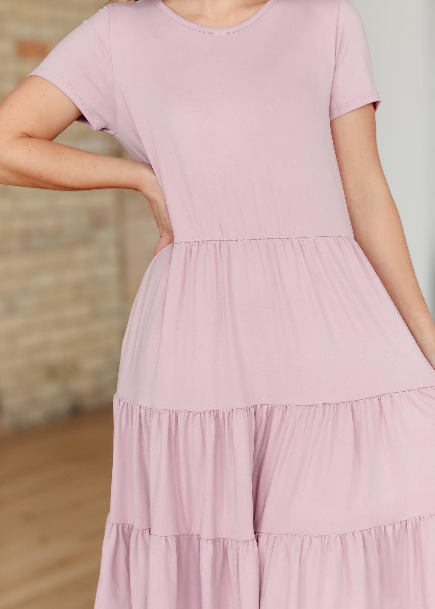 Jenna Knit Short Sleeve Tiered Midi Dress - FINAL SALE