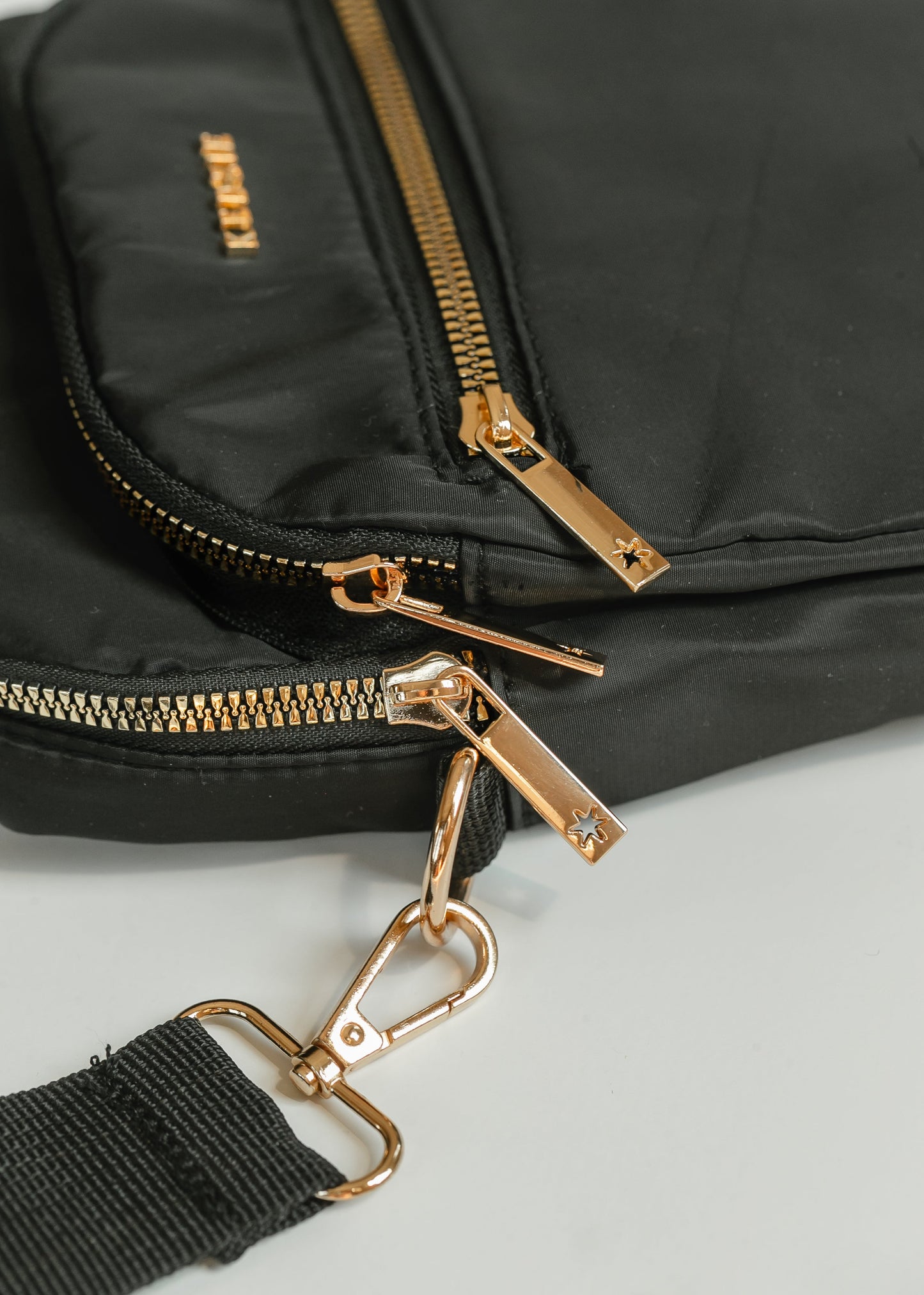 Kedzie Roundtrip Convertible Sling Bag
