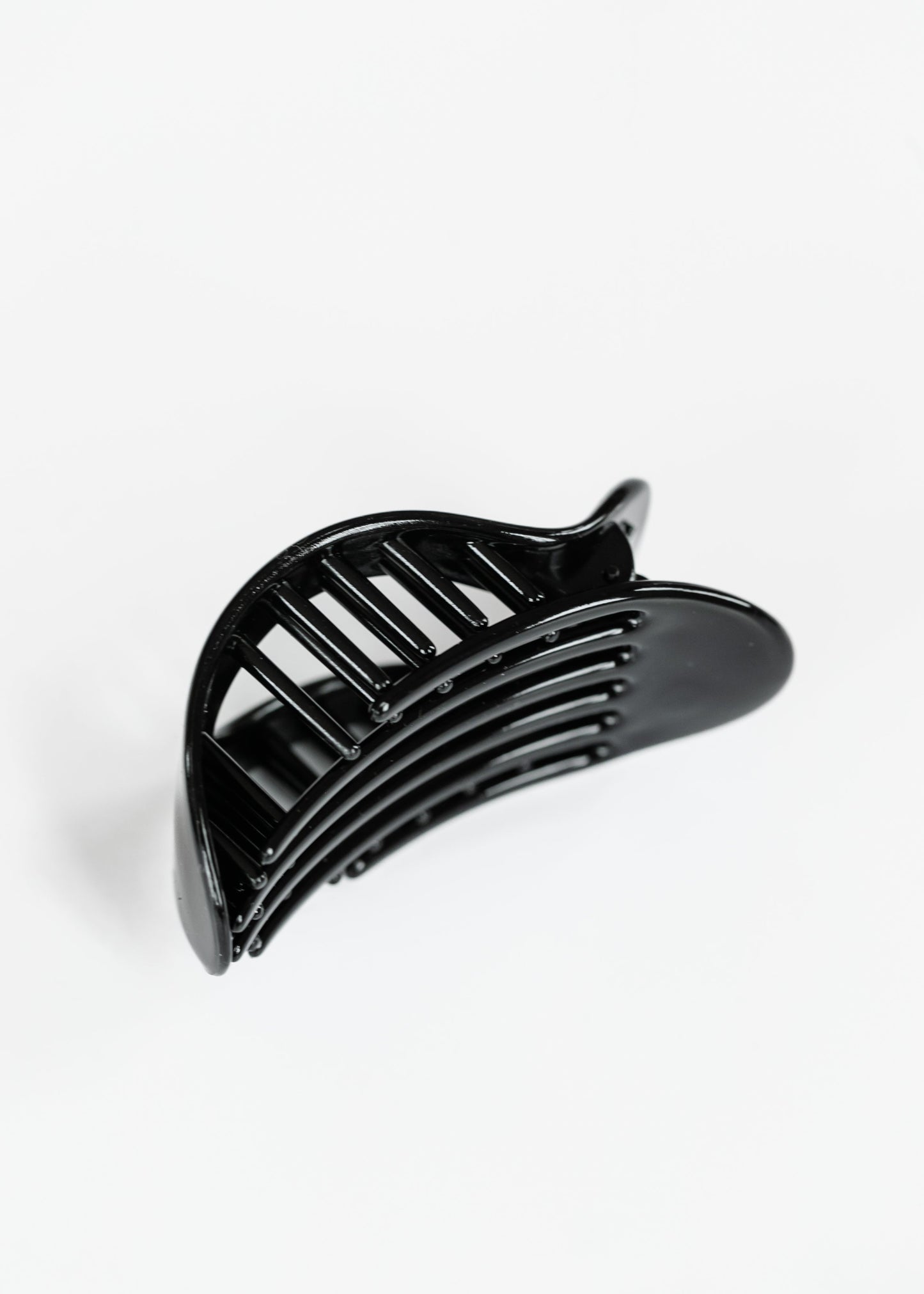 Kitsch™ Black Recycled Plastic Flat Cloud Clip