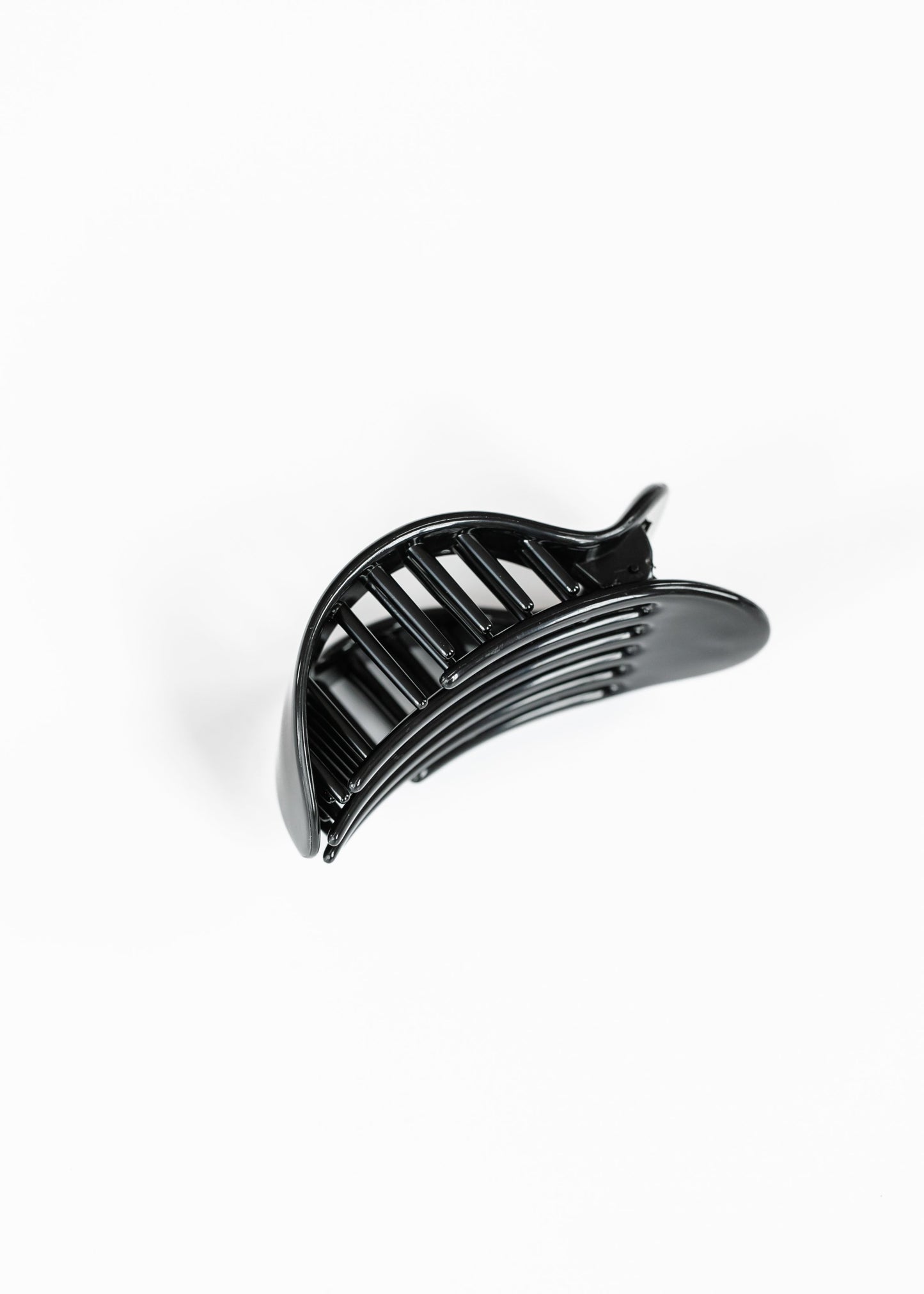 Kitsch™ Black Recycled Plastic Flat Cloud Clip