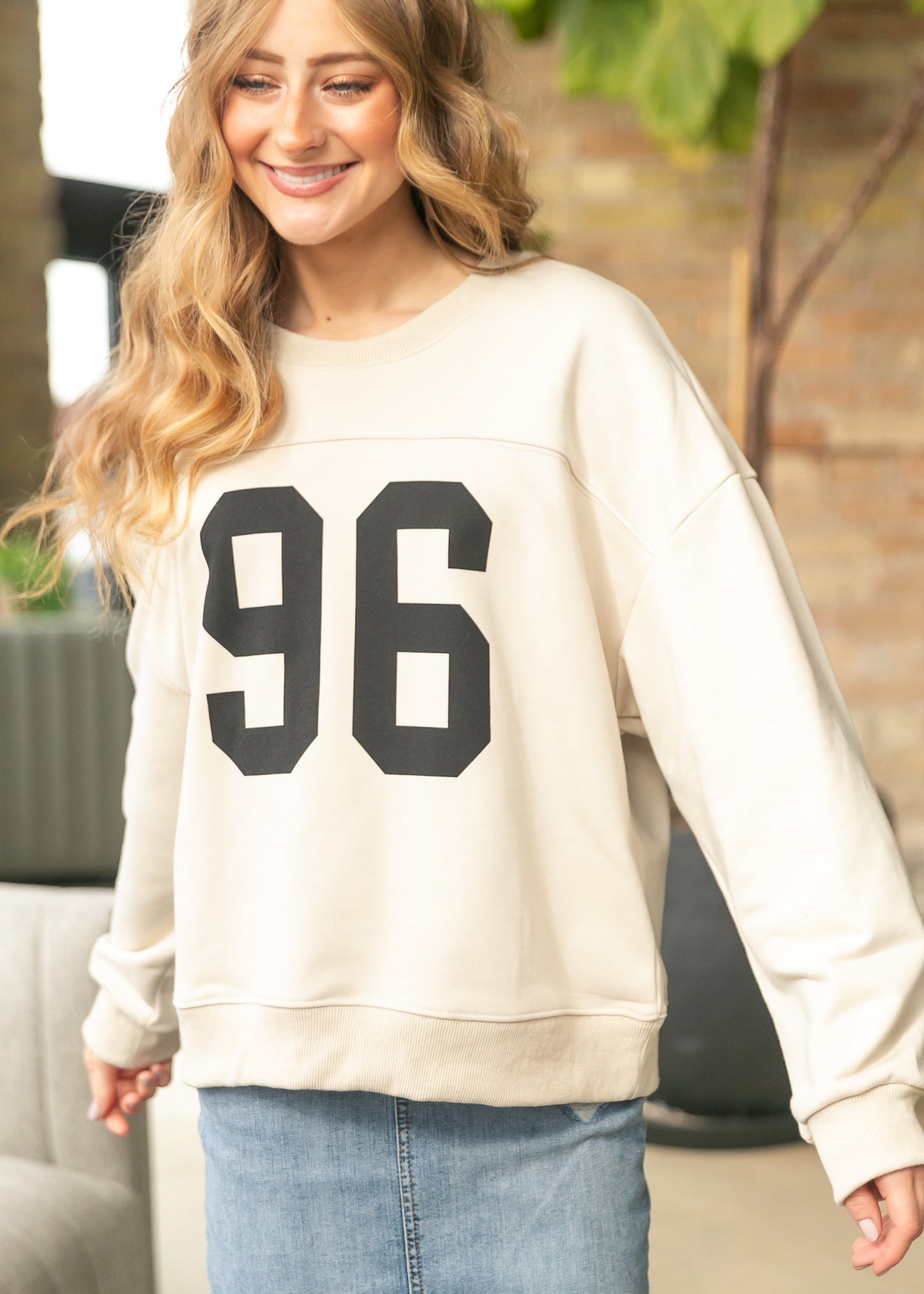 Knit Printed Number Graphic Sweatshirt