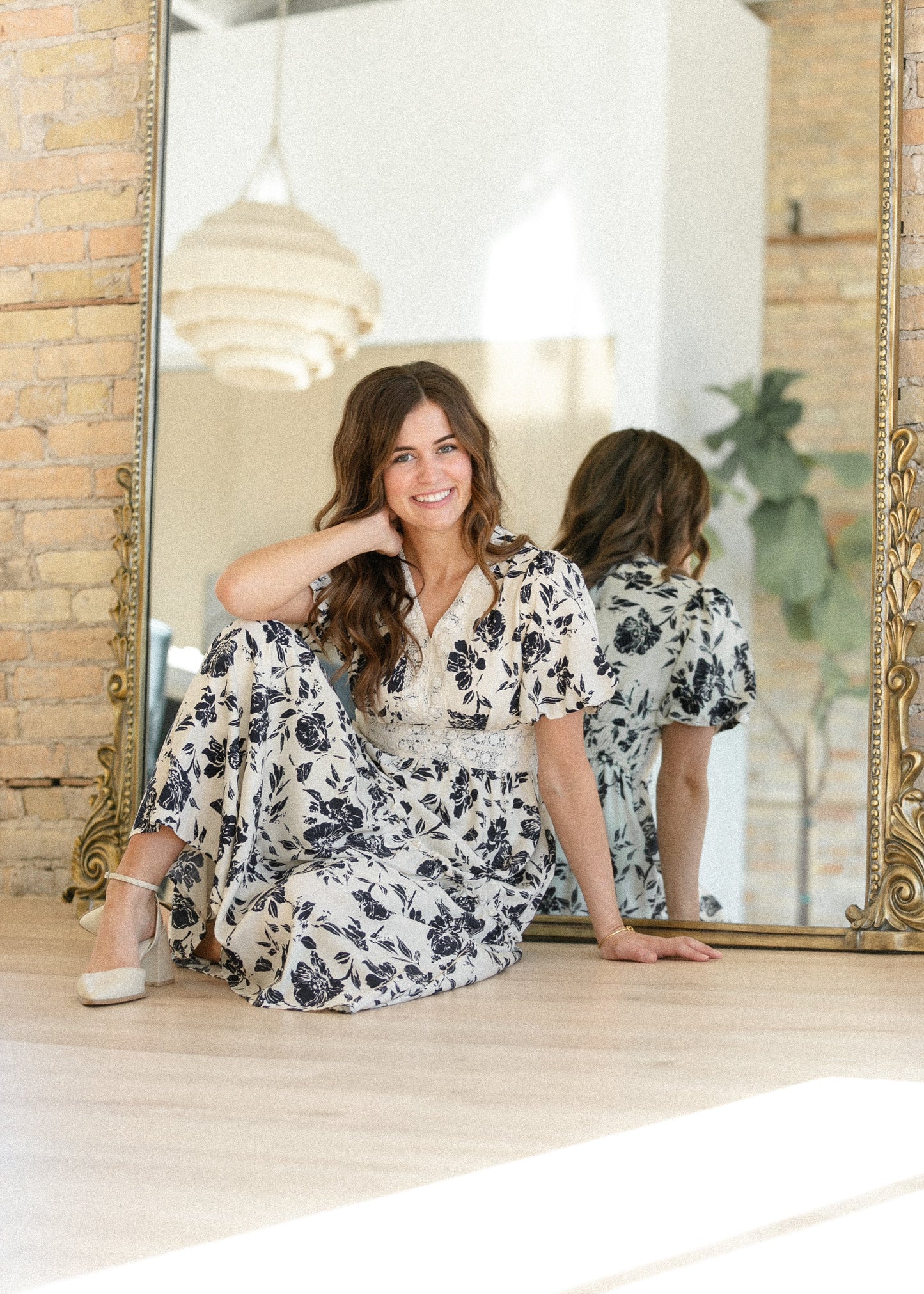 Lace Detail V-Neck Maxi Dress