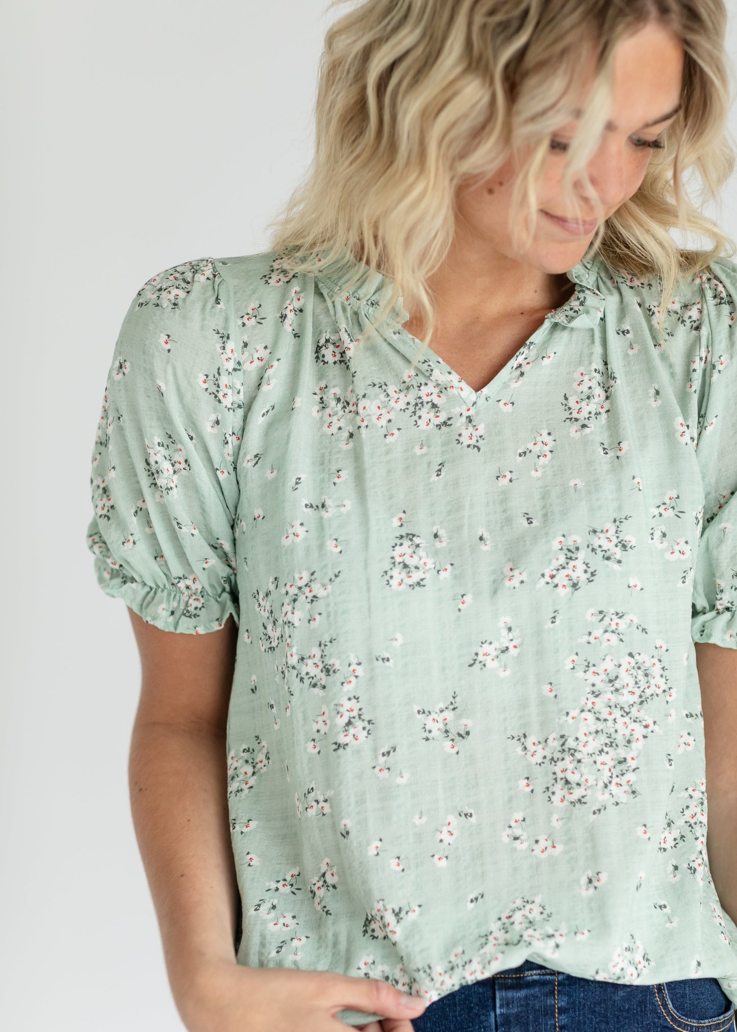 Laurel Floral V-neck Short Sleeve Top - FINAL SALE