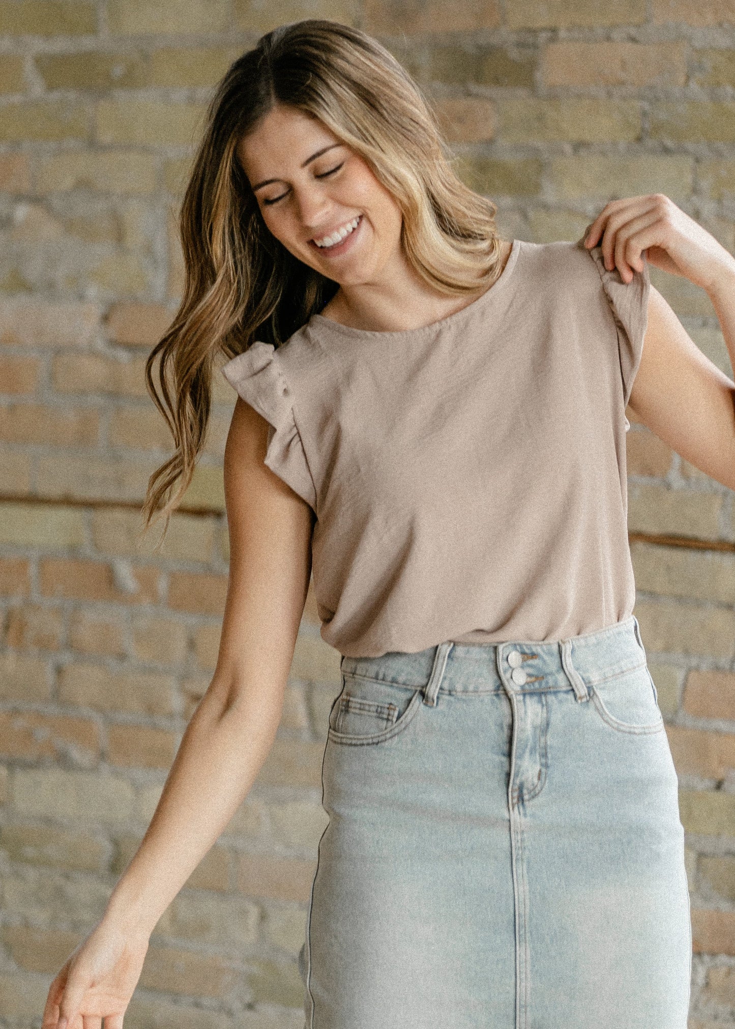 Leanne Camel Ruffle Cap Sleeve Top - FINAL SALE