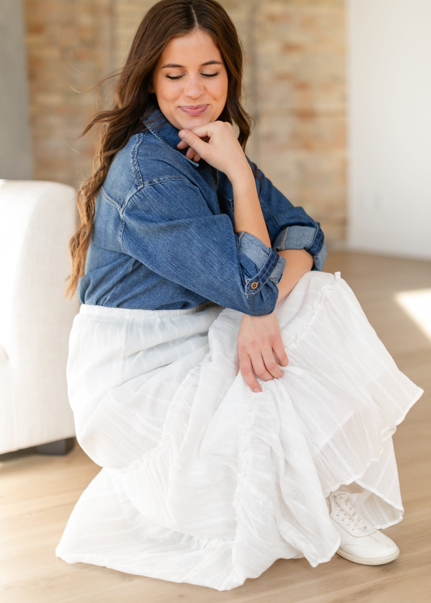 Kut from the Kloth® Leighton Linen Blend Denim Long Sleeve Top - FINAL SALE