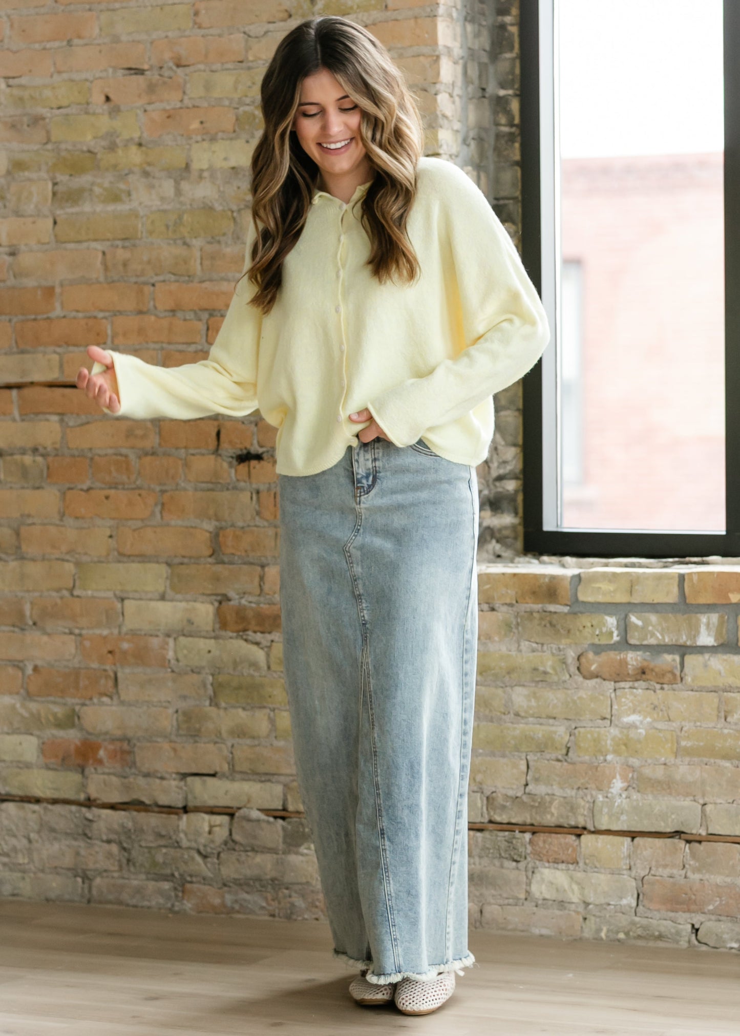 Lightweight Button Up Knit Cardigan