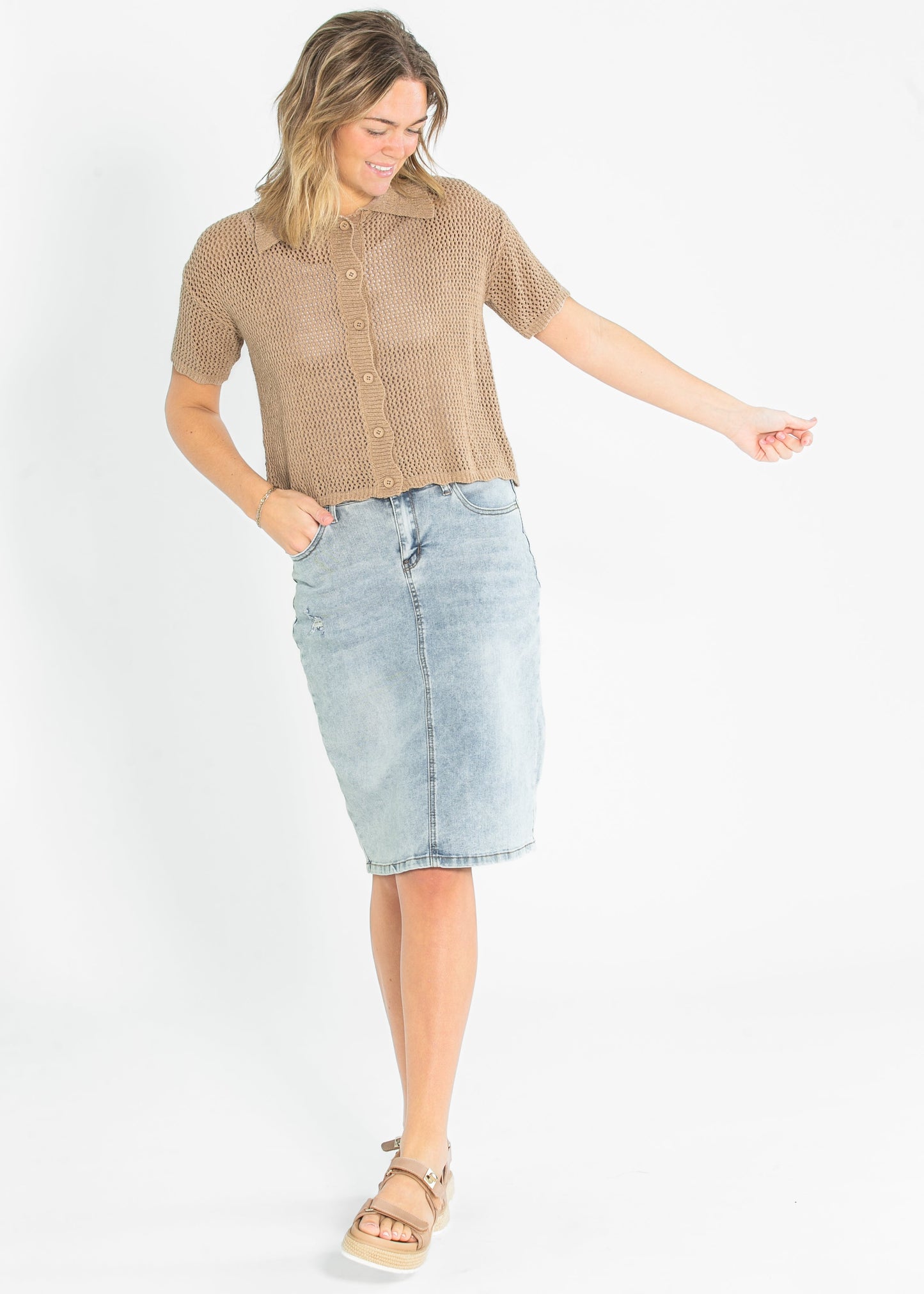 Lightweight Knit Collared Short Sleeve Top - FINAL SALE
