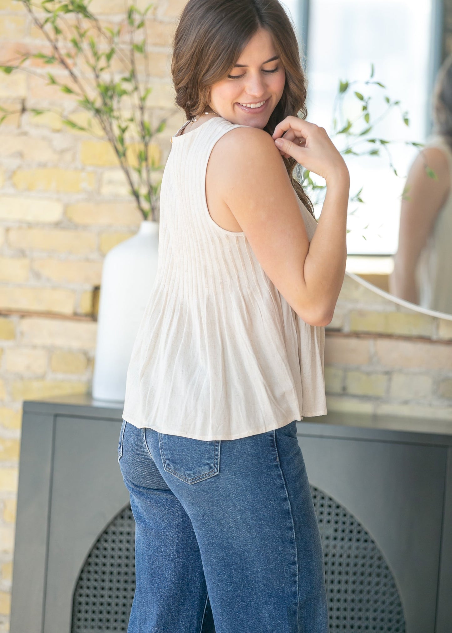 Linen Blend Pleated Tank