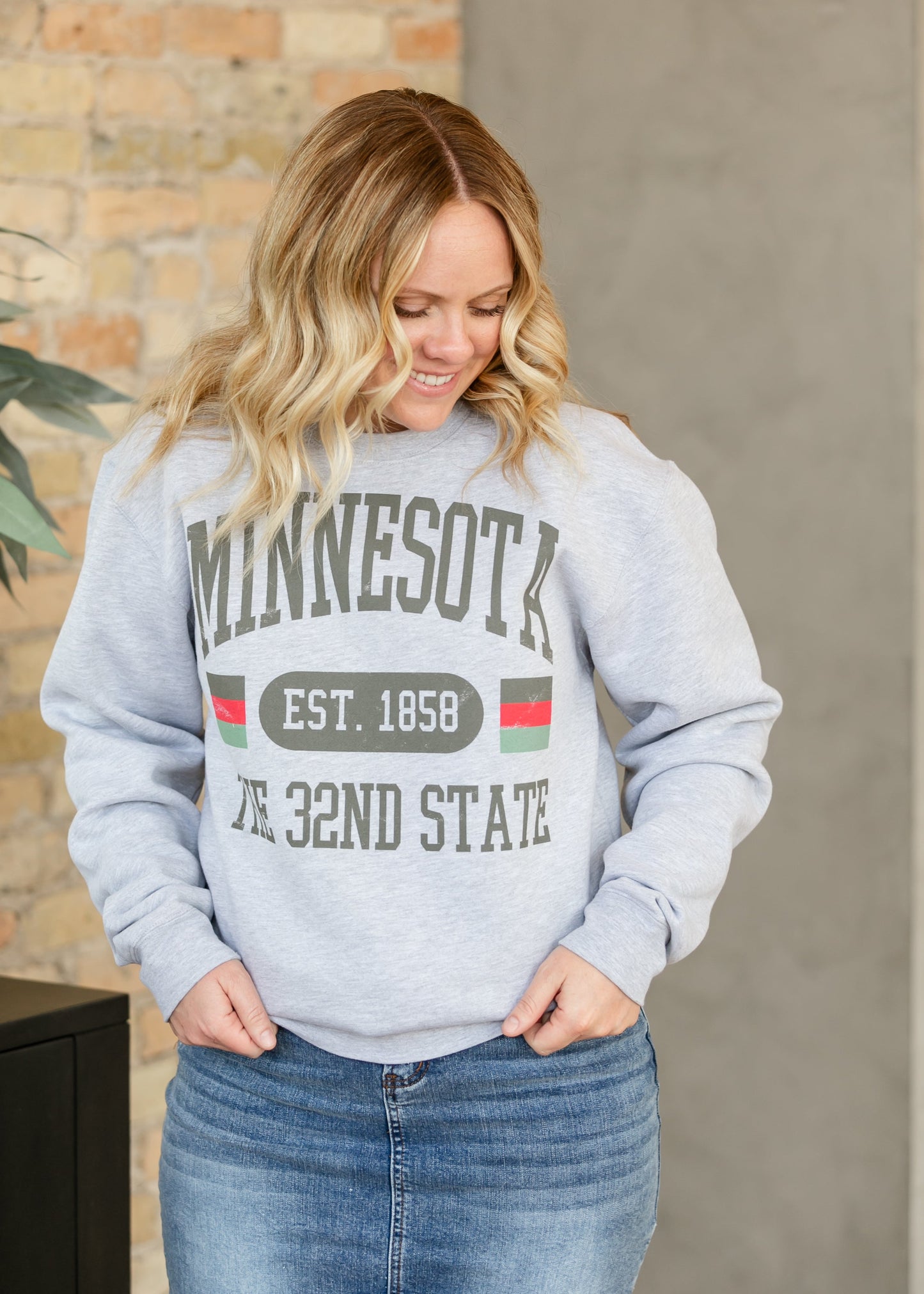Minnesota Graphic Unisex Crewneck Sweatshirt - FINAL SALE